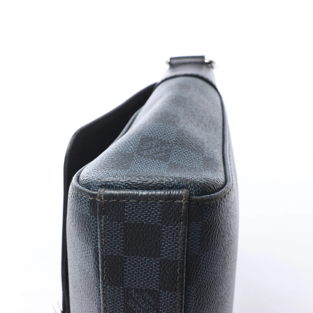 Louis Vuitton Newport PM Damier Cobalt Messenger Crossbody Bag in Black x Navy N41587