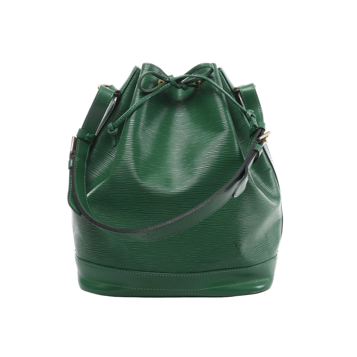 Louis Vuitton Noé shoulder bag in green textured Epi leather with a leather drawstring, shoulder strap and gold-tone buckles, on a white background.