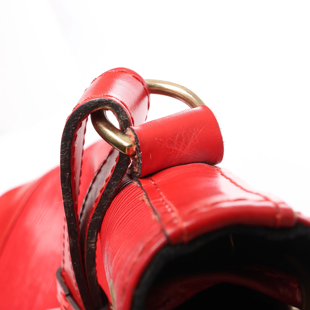 Louis Vuitton Noe Epi Leather Shoulder Bag in Red M44007