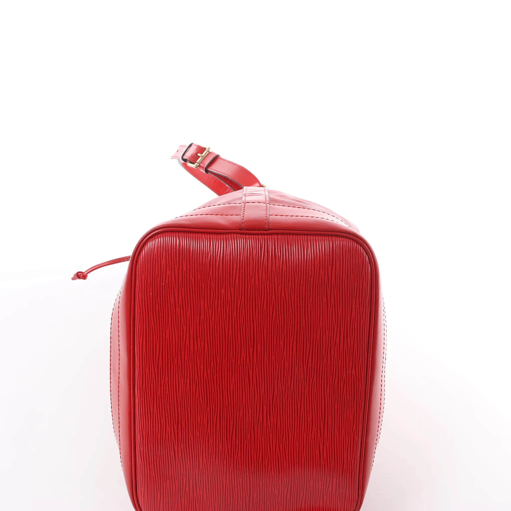 Louis Vuitton Noe Epi Leather Shoulder Bag in Red M44007
