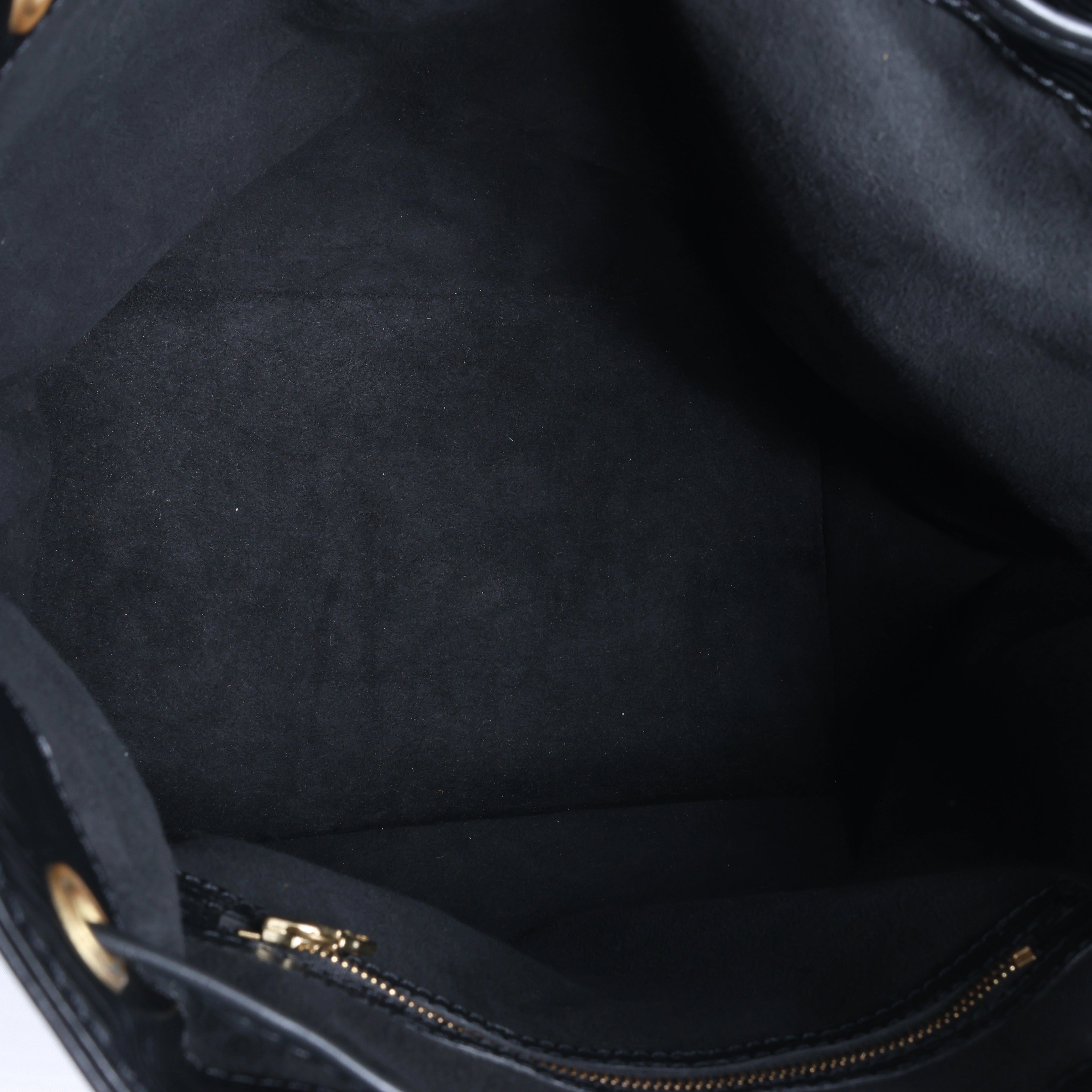 Louis Vuitton Noe Epi Leather Shoulder Bag in Black M59002