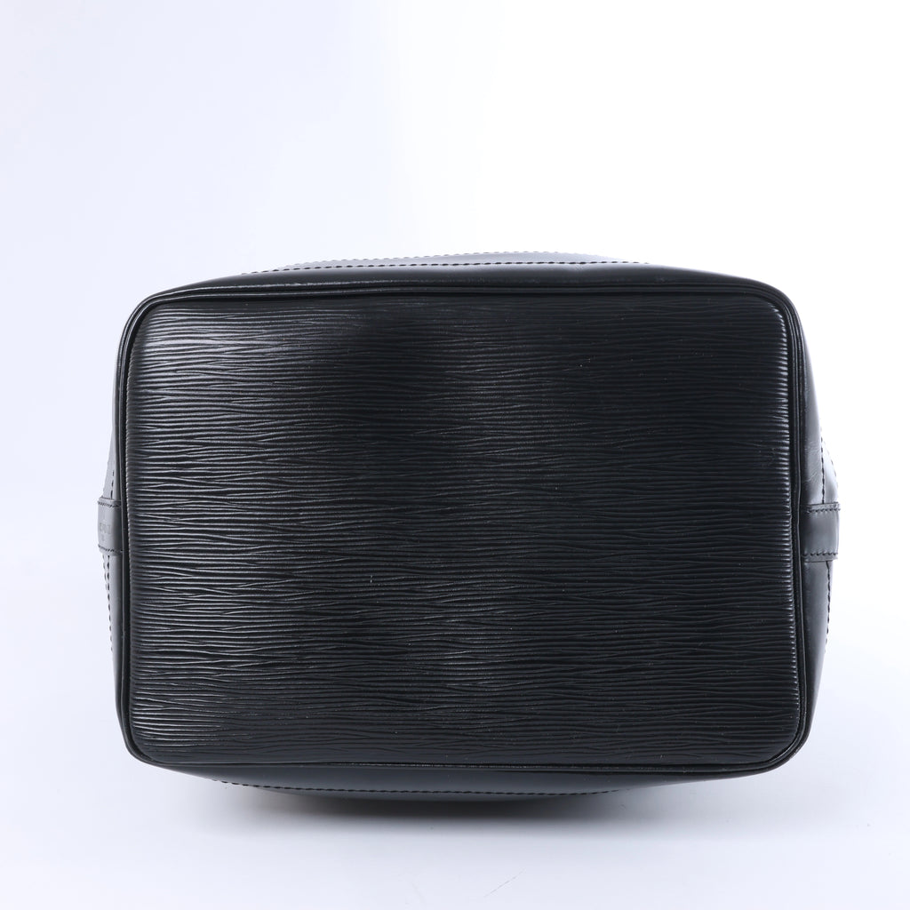 Louis Vuitton Noe Epi Leather Shoulder Bag in Black M59002