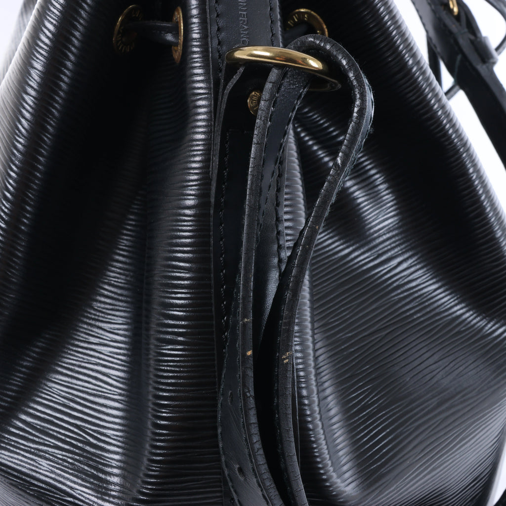 Louis Vuitton Noe Epi Leather Shoulder Bag in Black M59002