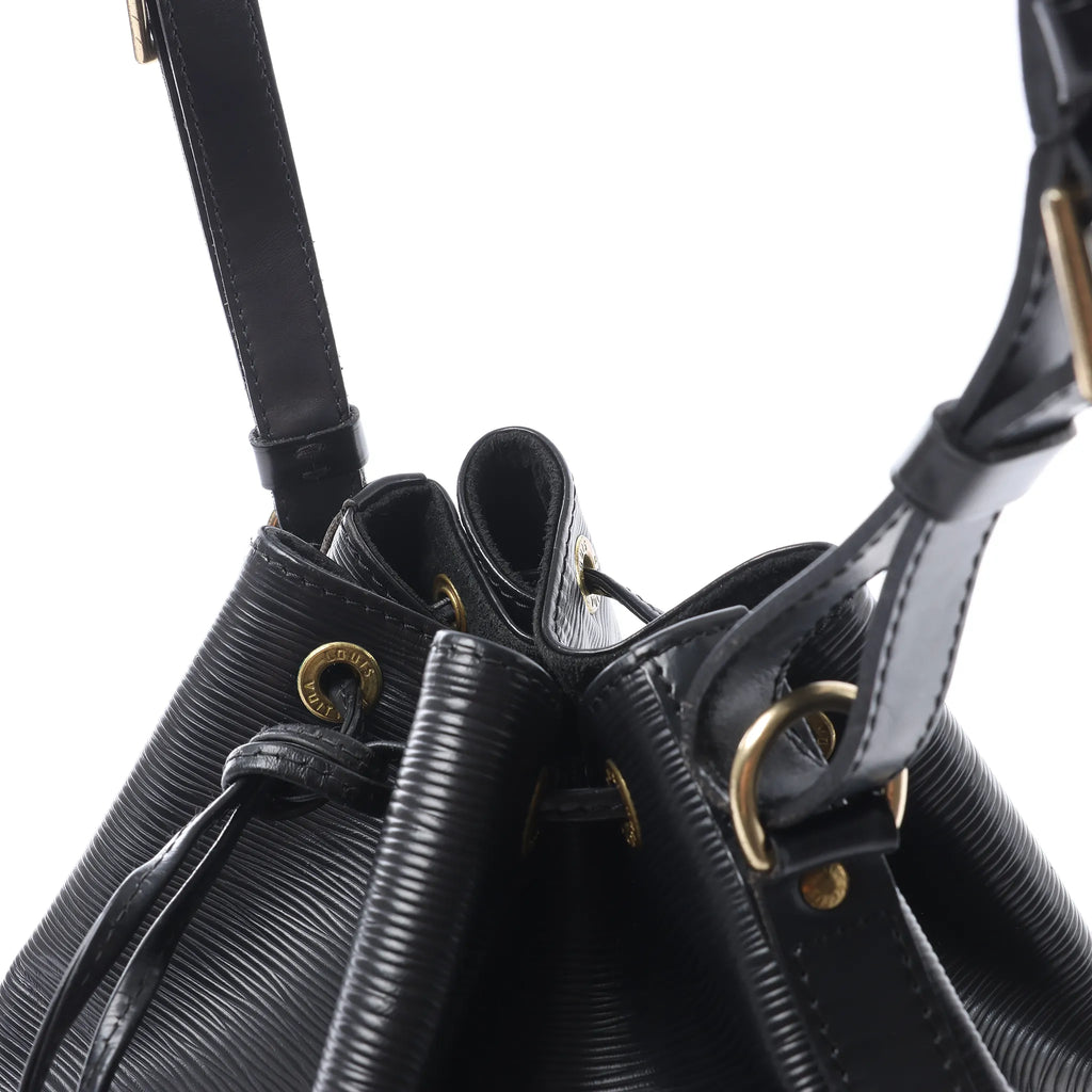 Louis Vuitton Noe Epi Leather Shoulder Bag in Black M59002