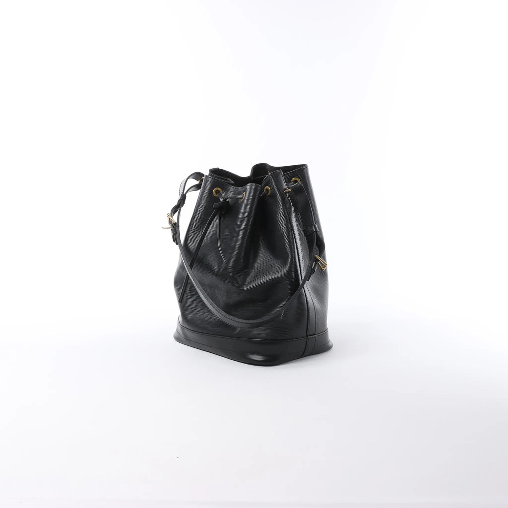 Louis Vuitton Noe Epi Leather Shoulder Bag in Black M59002