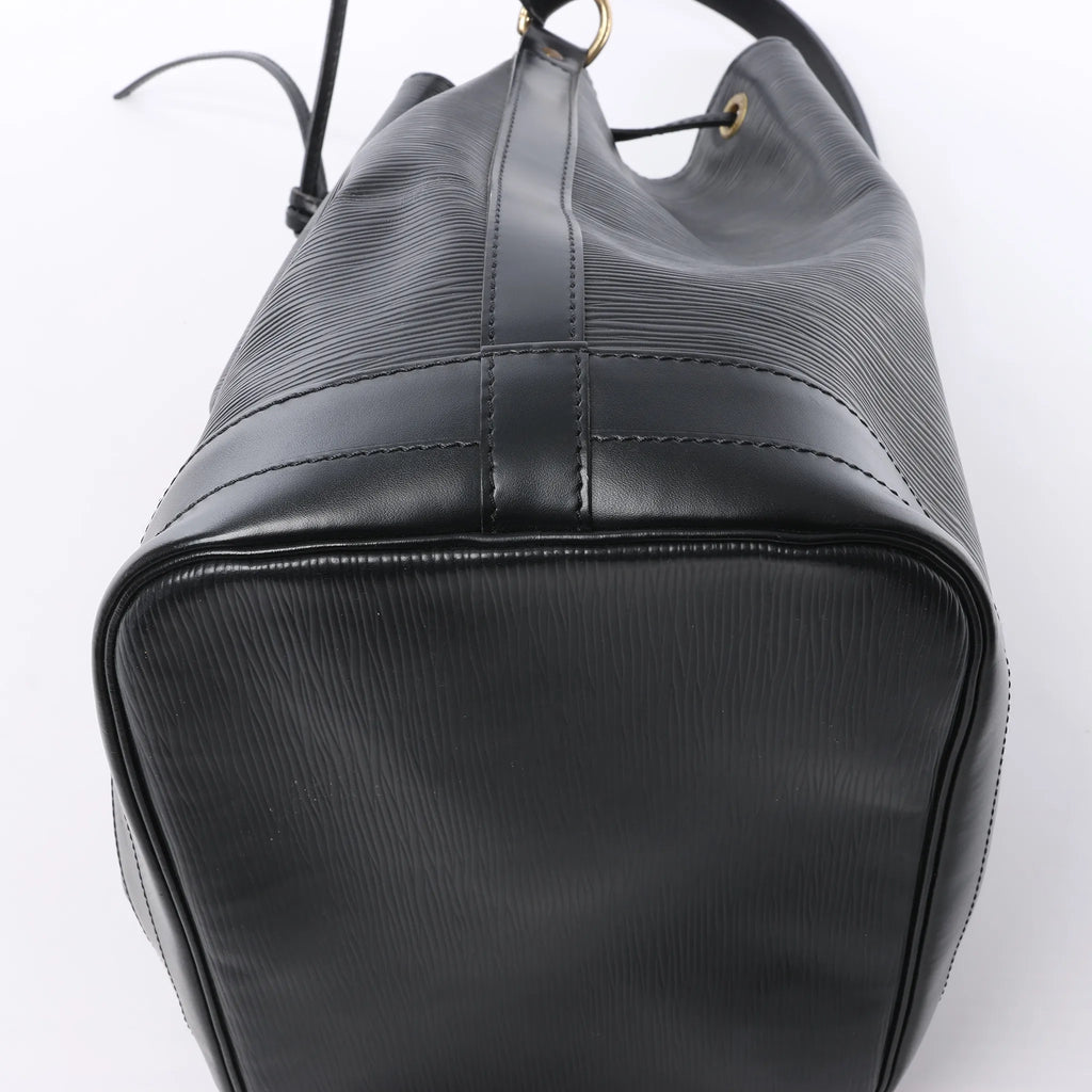 Louis Vuitton Noe Epi Leather Shoulder Bag in Black M59002