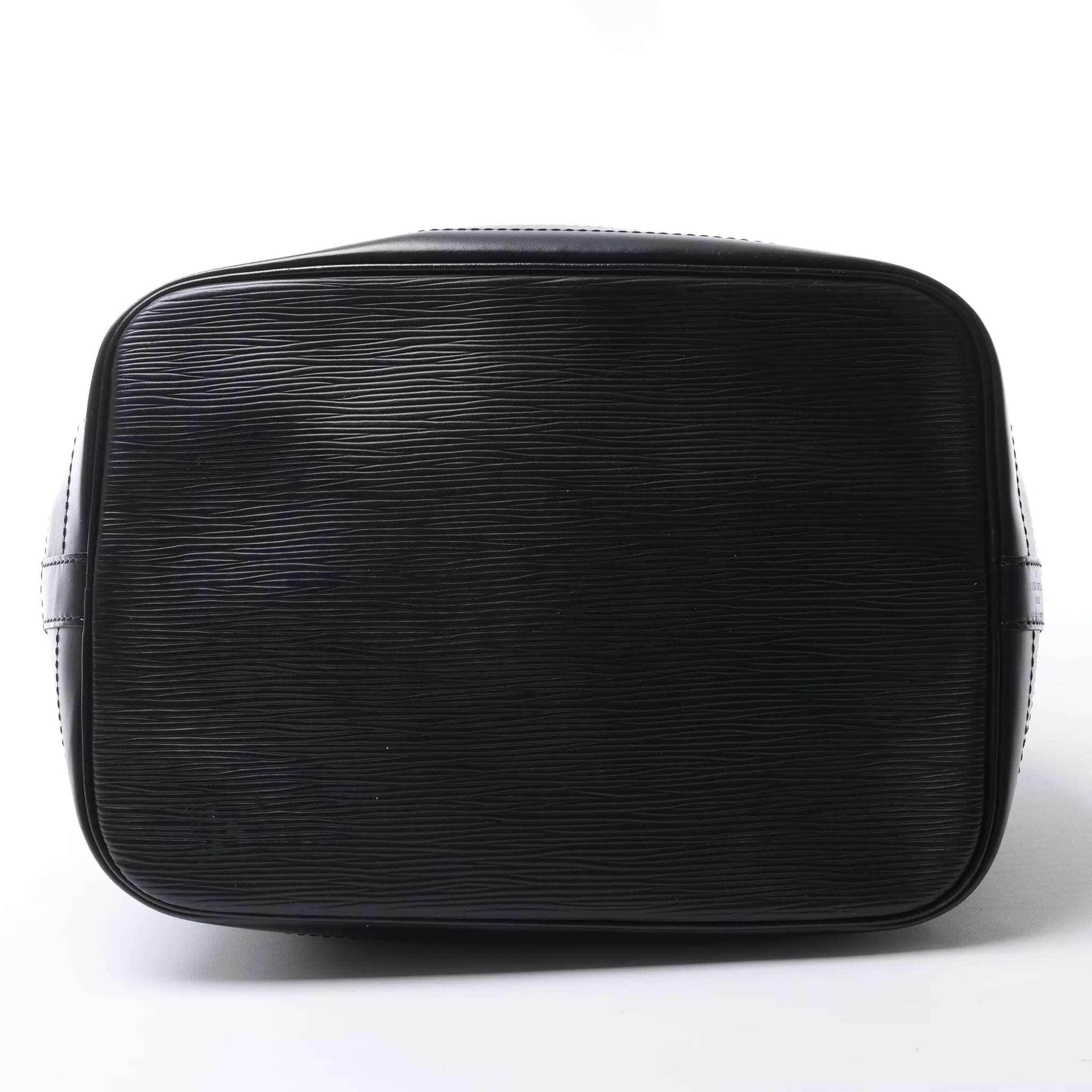 Louis Vuitton Noe Epi Leather Shoulder Bag in Black M59002