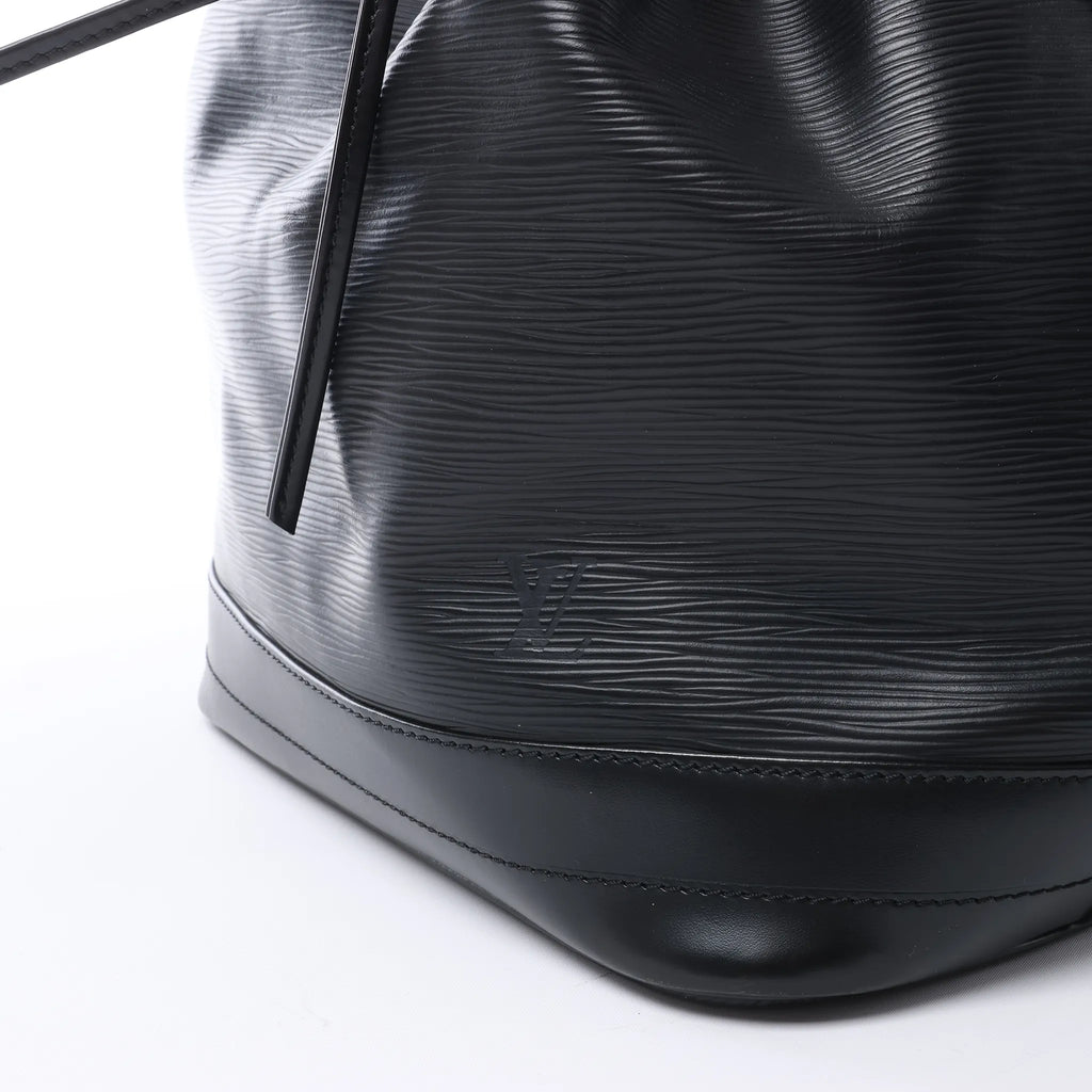 Louis Vuitton Noe Epi Leather Shoulder Bag in Black M59002