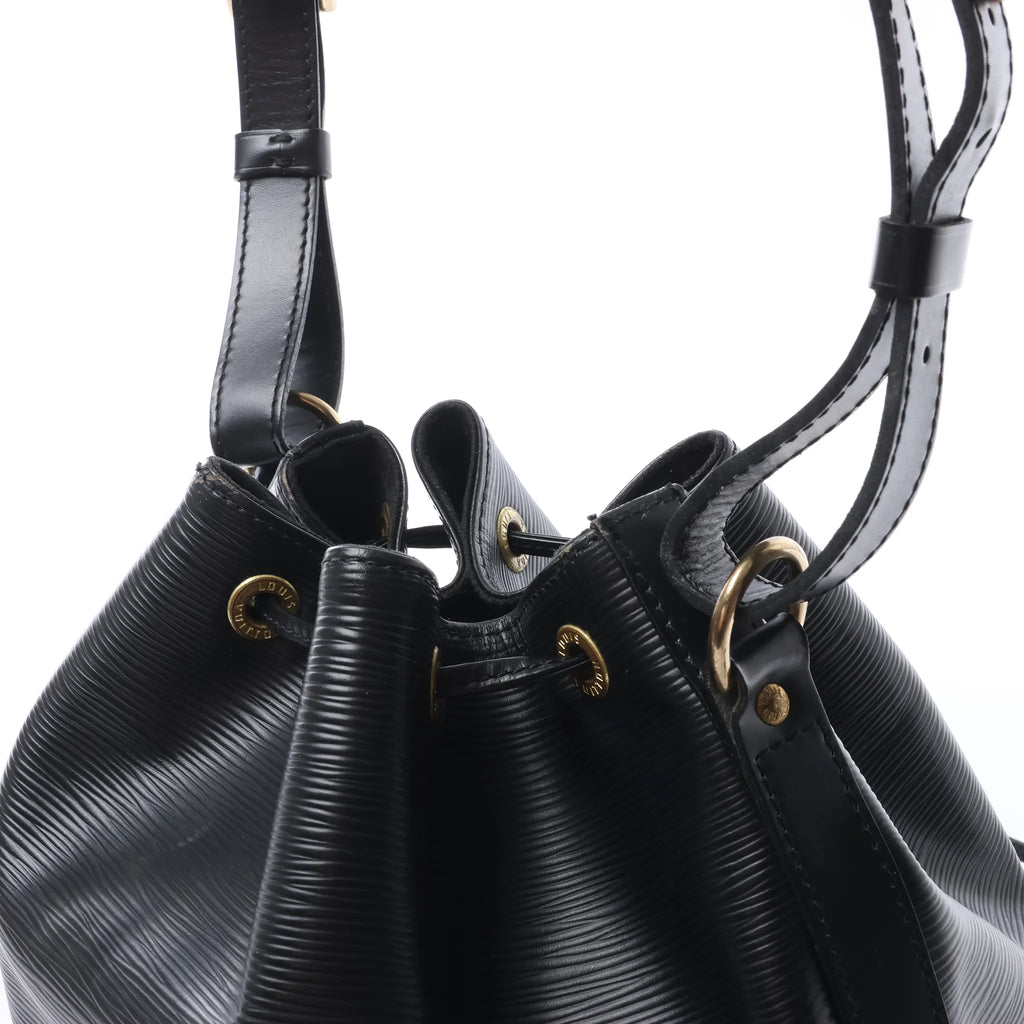Louis Vuitton Noe Epi Leather Shoulder Bag in Black M59002