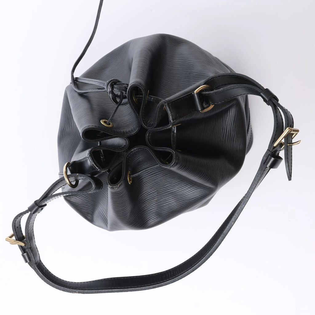 Louis Vuitton Noe Epi Leather Shoulder Bag in Black M59002