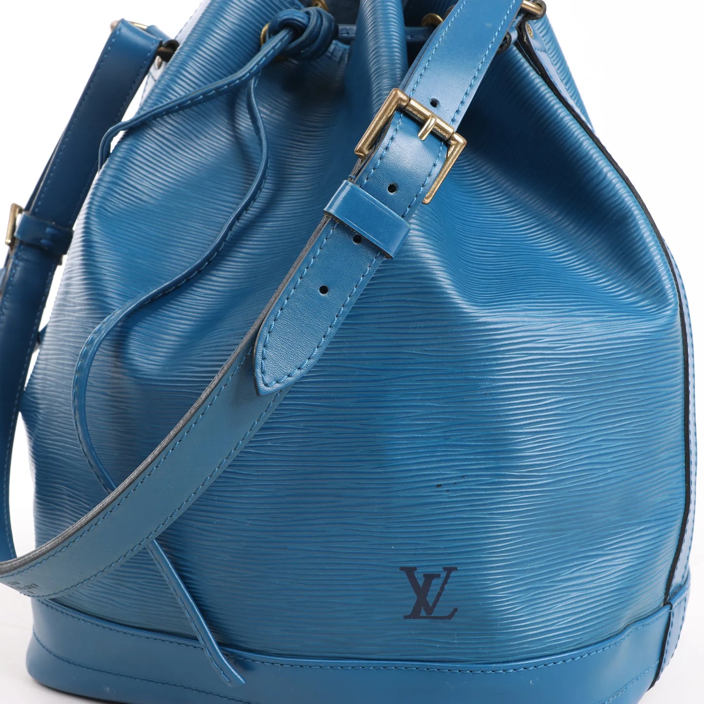 Louis Vuitton Noe Epi Leather Shoulder Bag in Blue