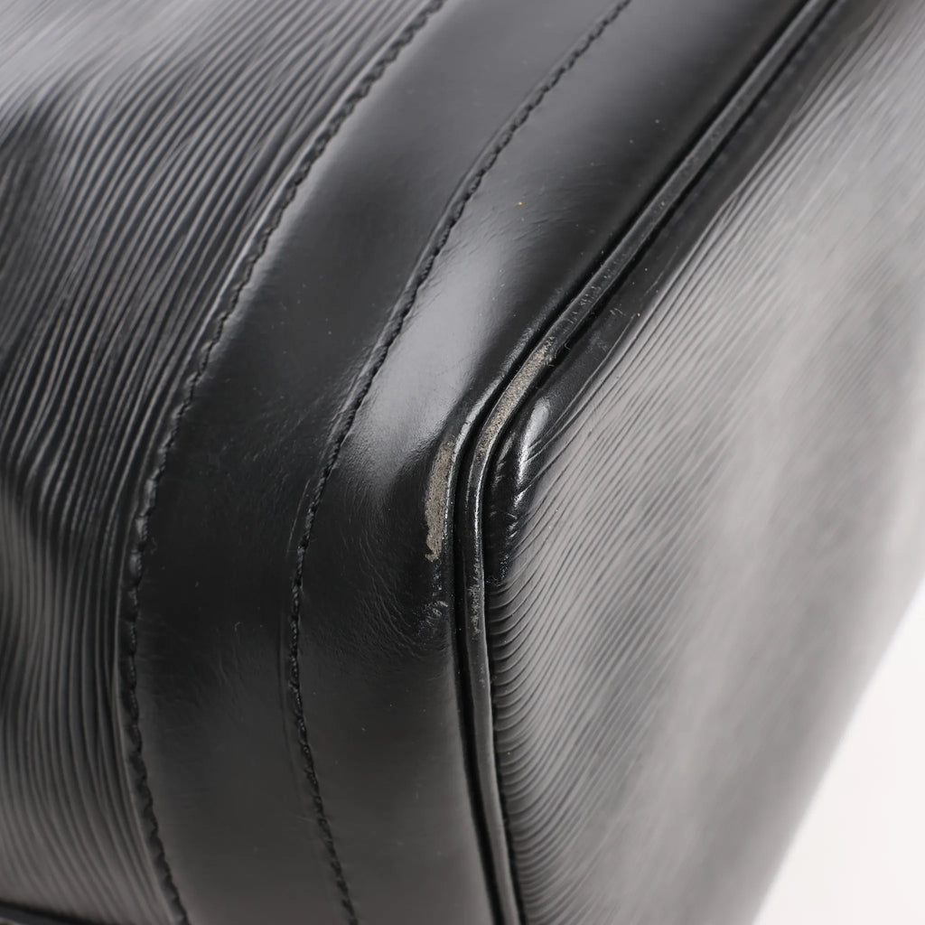 Louis Vuitton Noe Epi Leather Shoulder Bag in Black M59002