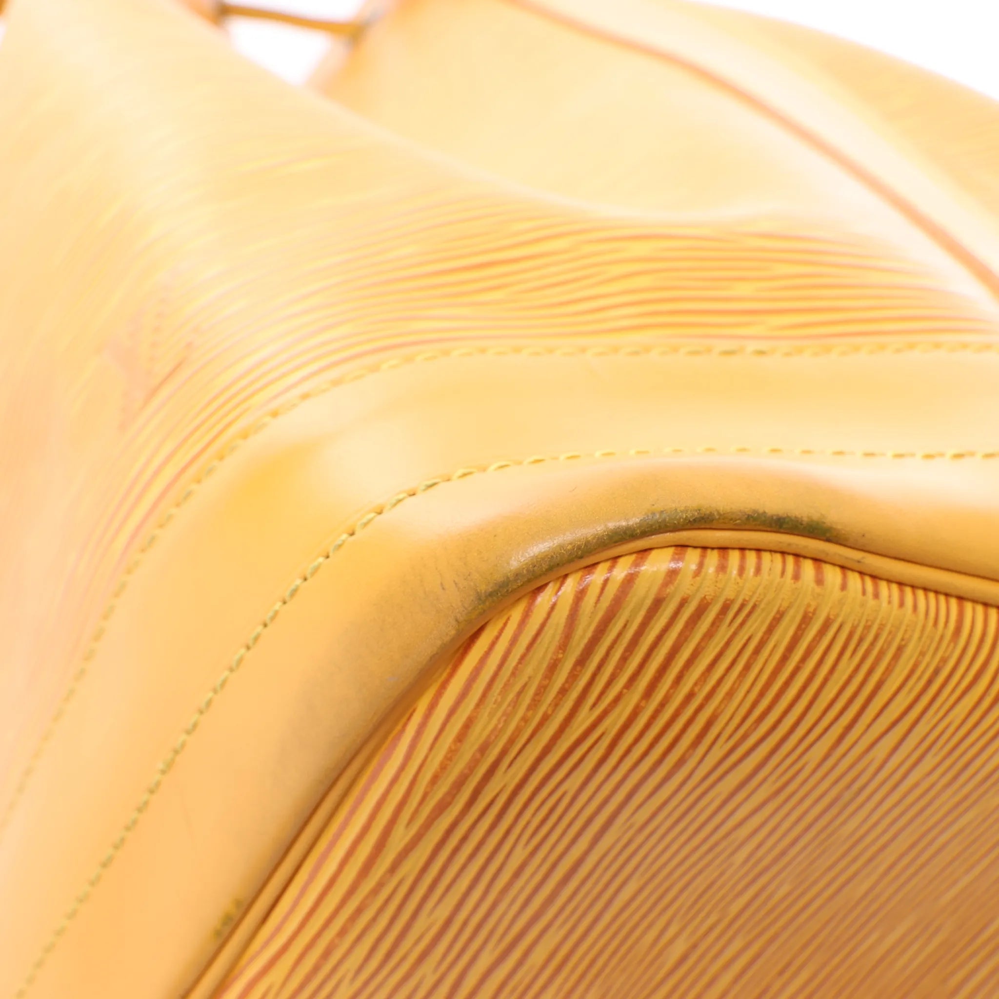 Louis Vuitton Noe Epi Leather Shoulder Bag in Yellow