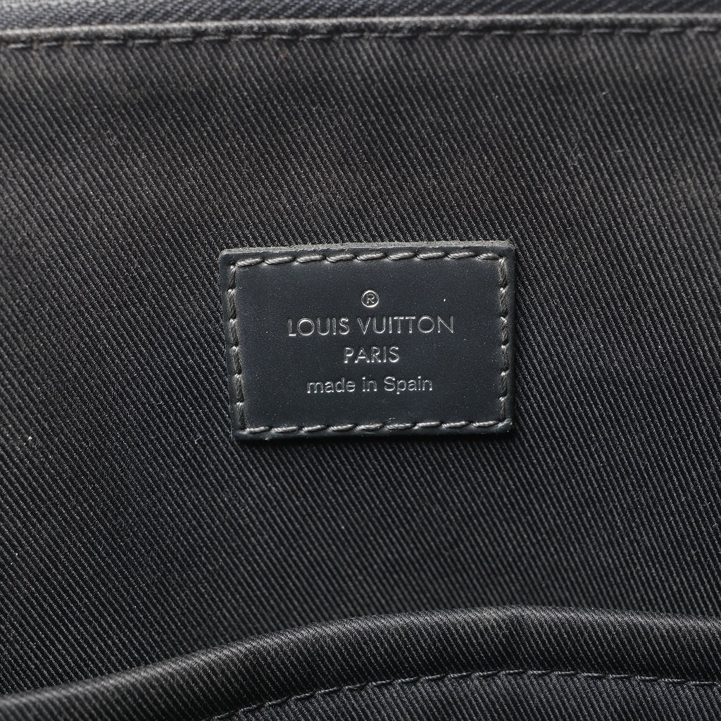 Louis Vuitton Oliver Damier Cobalt Handbag in Black x Navy Blue N51199