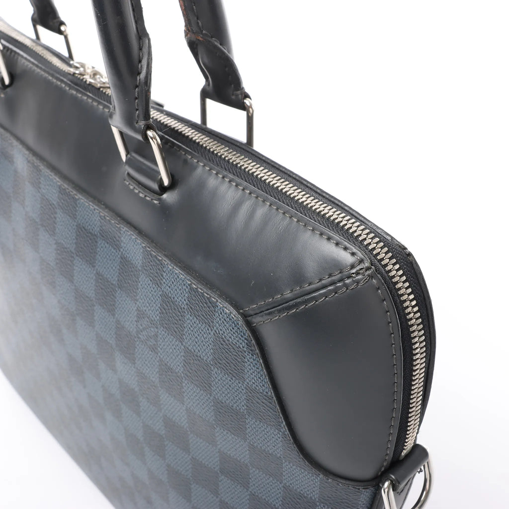 Louis Vuitton Oliver Damier Cobalt Handbag in Black x Navy Blue N51199