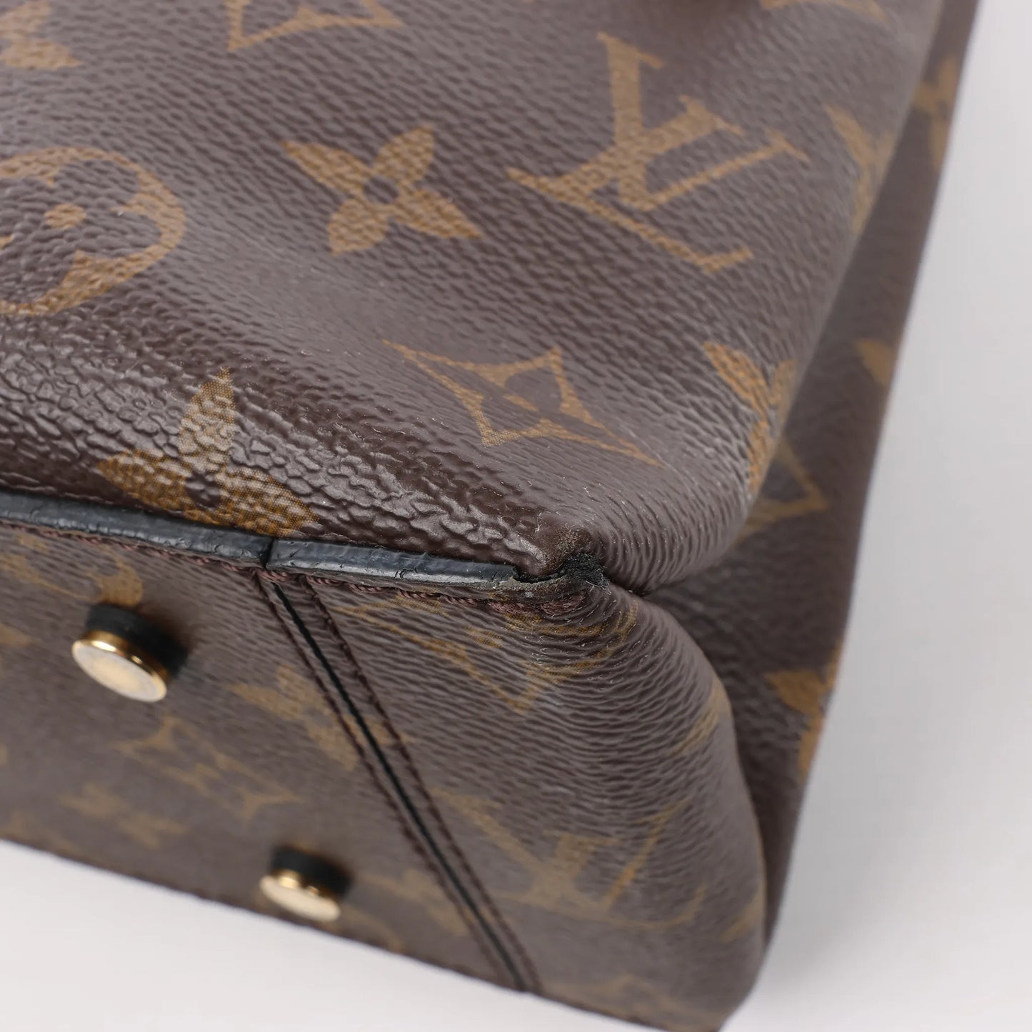 Sac à main Louis Vuitton en toile Monogram, une poignée, rabat, MM, 2 voies, M43125