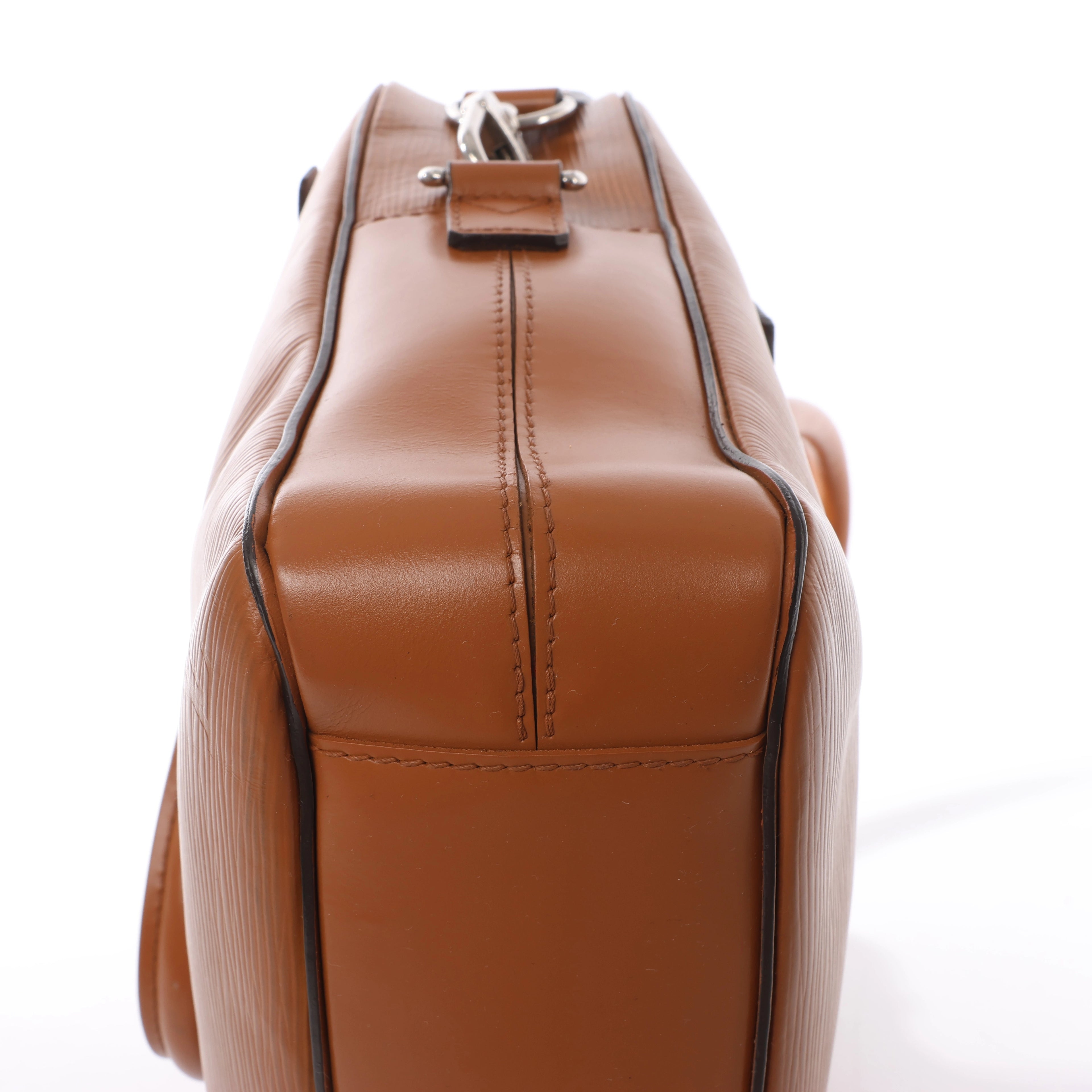 Bolso de mano Louis Vuitton Porte Documents Jules de piel Epi en negro M50163