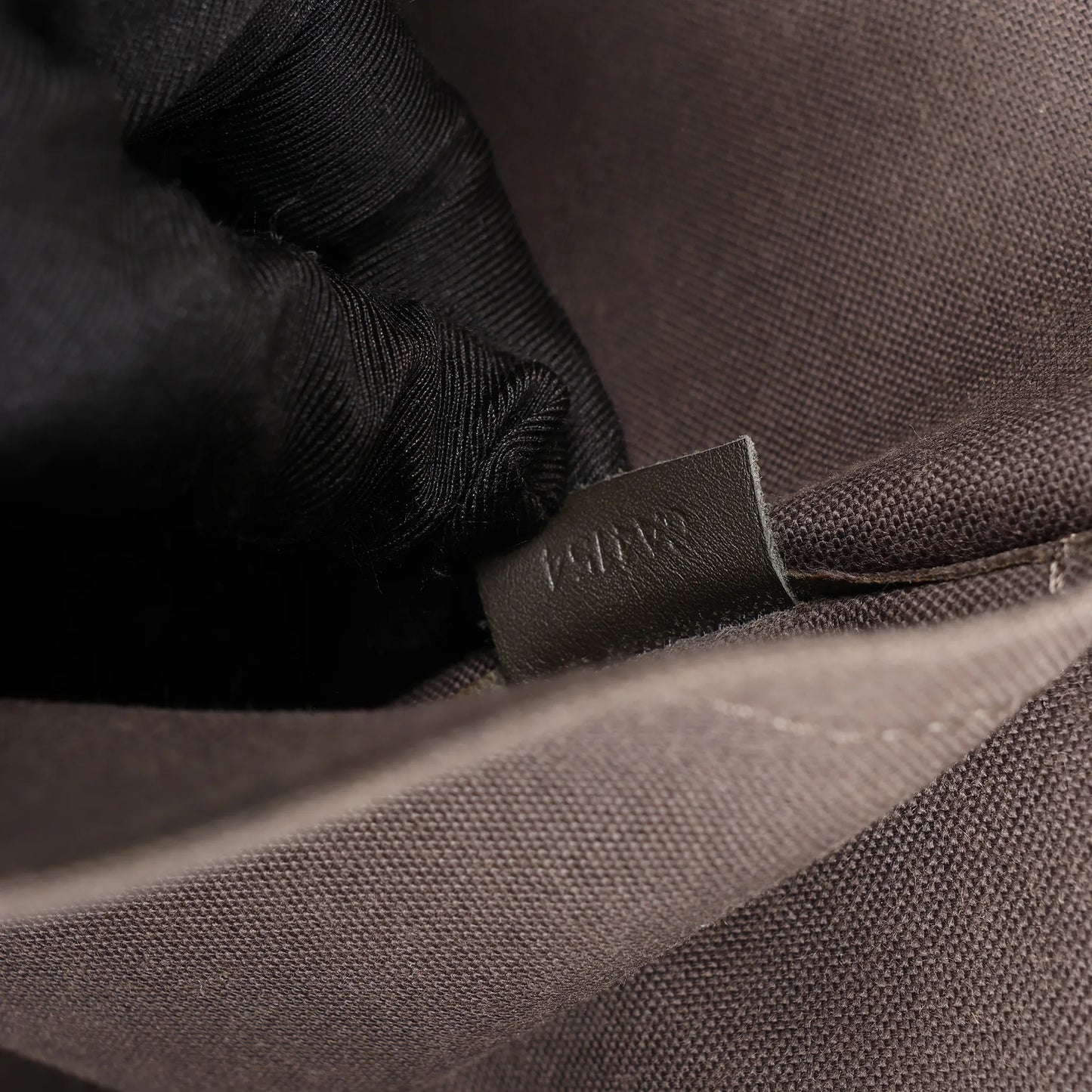 Louis Vuitton Damier Infini Porte-Documents Jour Sac à main en kaki