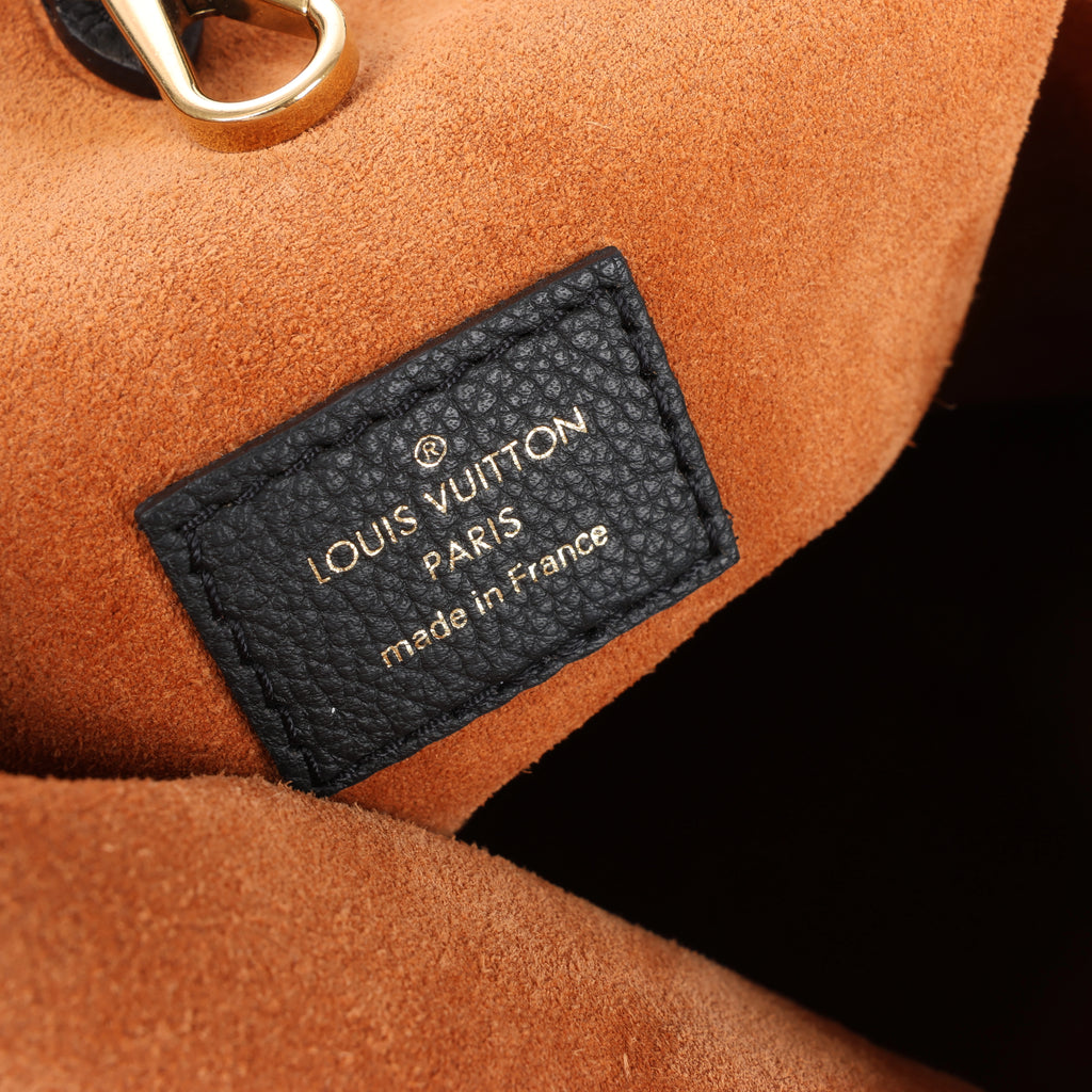 Louis Vuitton Lowkey Hobo MM Shoulder Bag in Black M24856