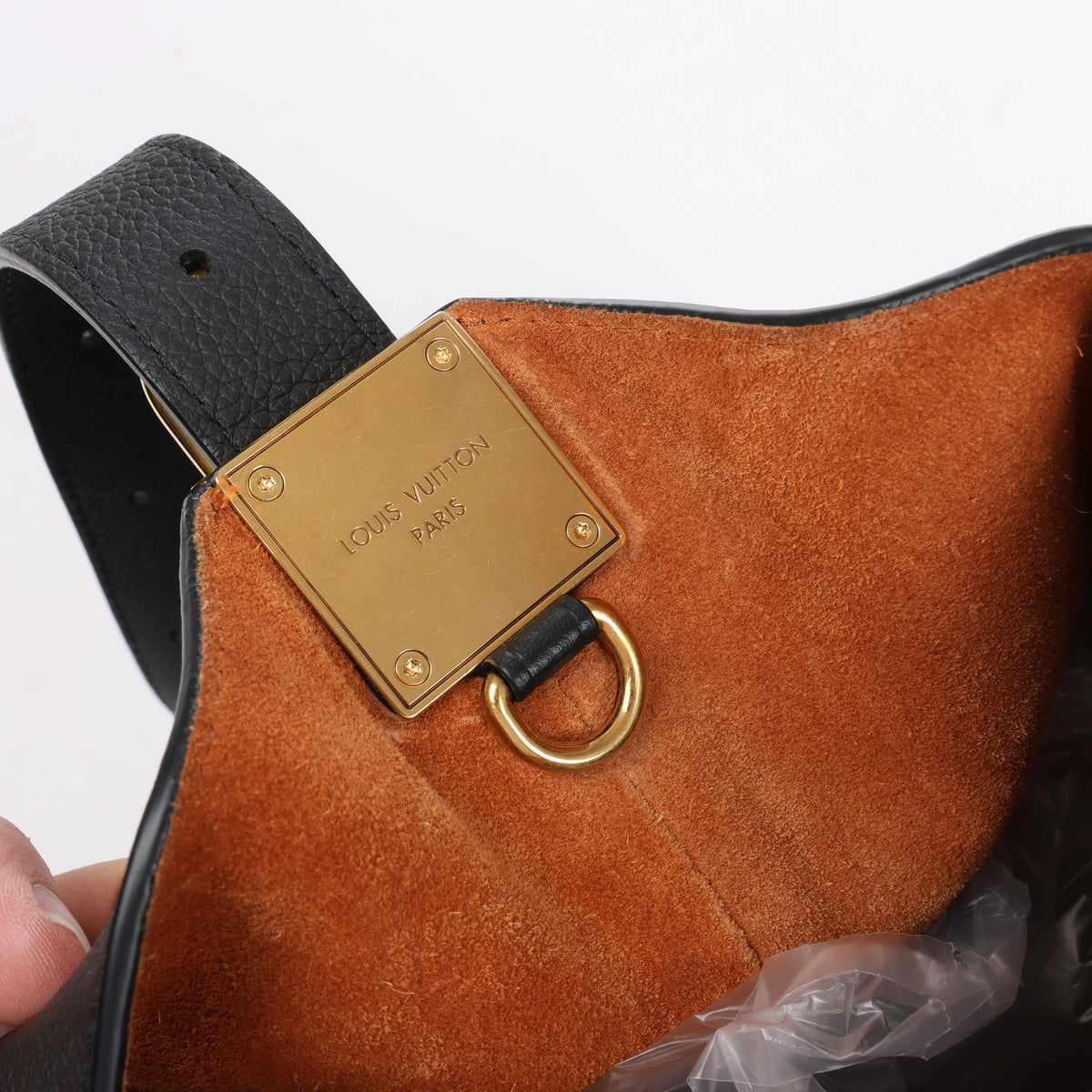 Louis Vuitton Lowkey Hobo MM Shoulder Bag in Black M24856