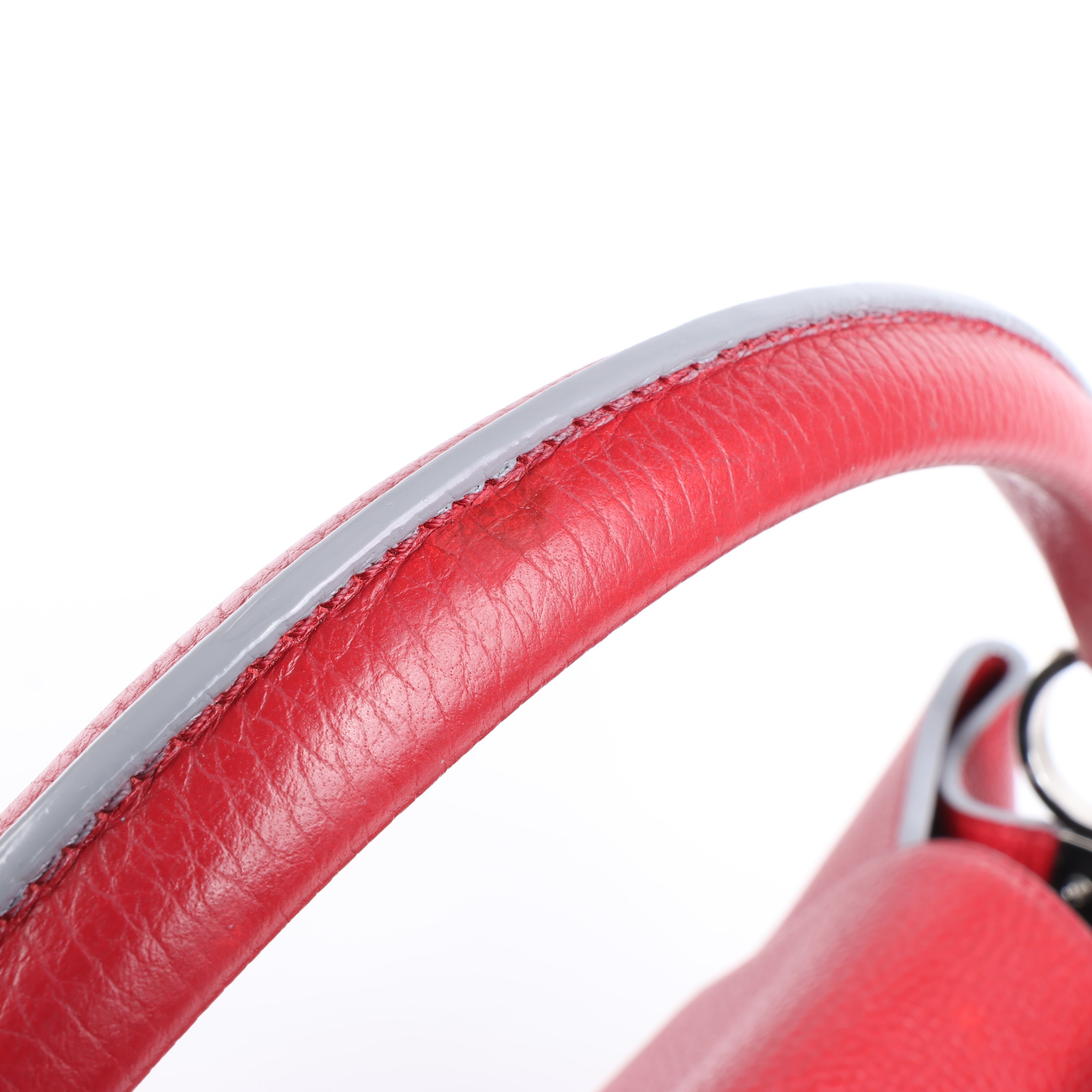 Bolso de mano Louis Vuitton Parnassea Capucines GM en rojo M48871