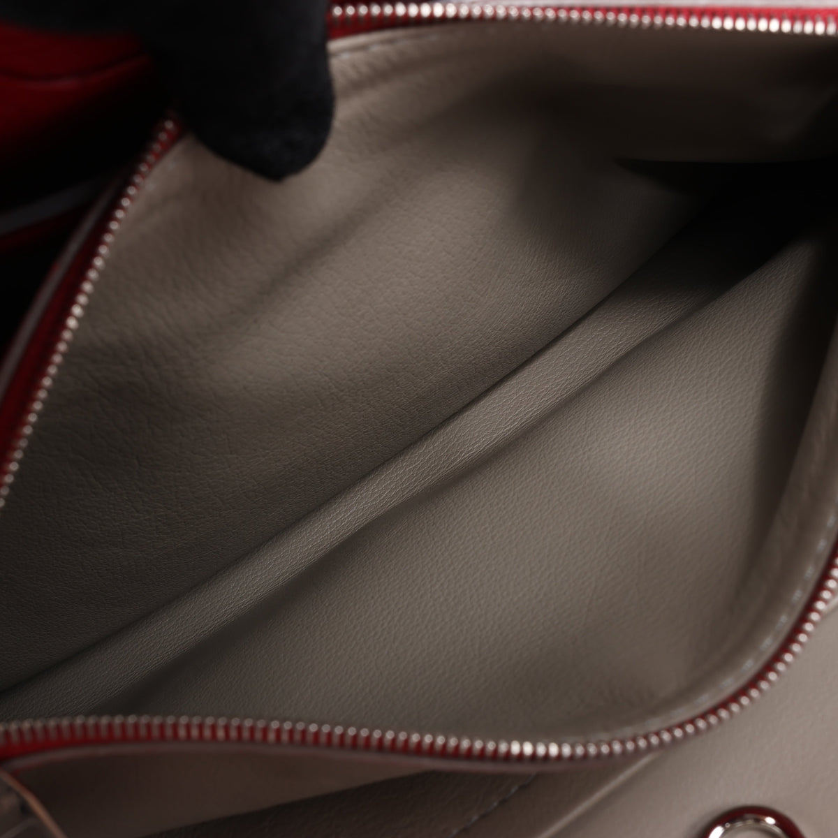 Louis Vuitton Parnassea Capucines GM Handbag in Red M48871