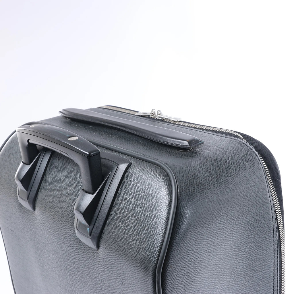 Louis Vuitton Pegase 45 Taiga Leather Travel Bag in Green M23302