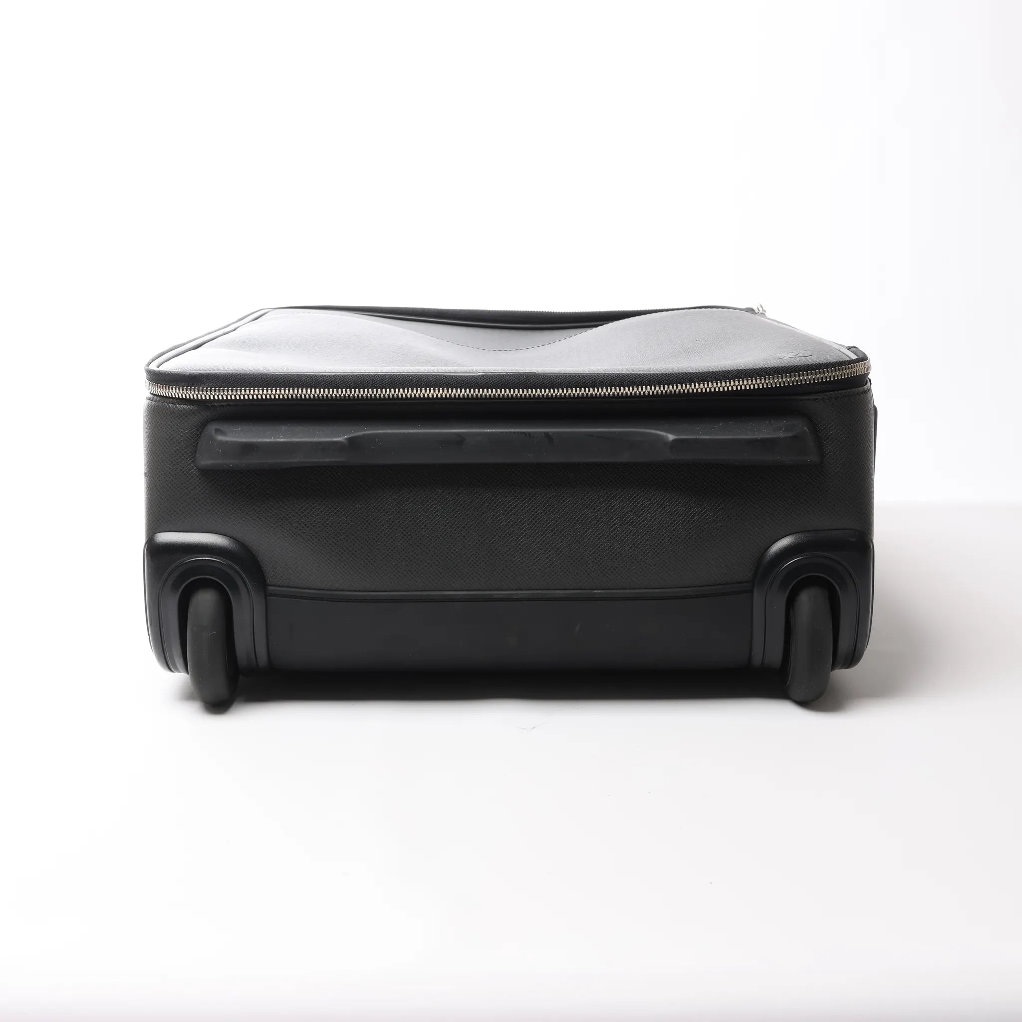 Louis Vuitton Pegase 55 Taiga Leather Travel Bag in Black M23312