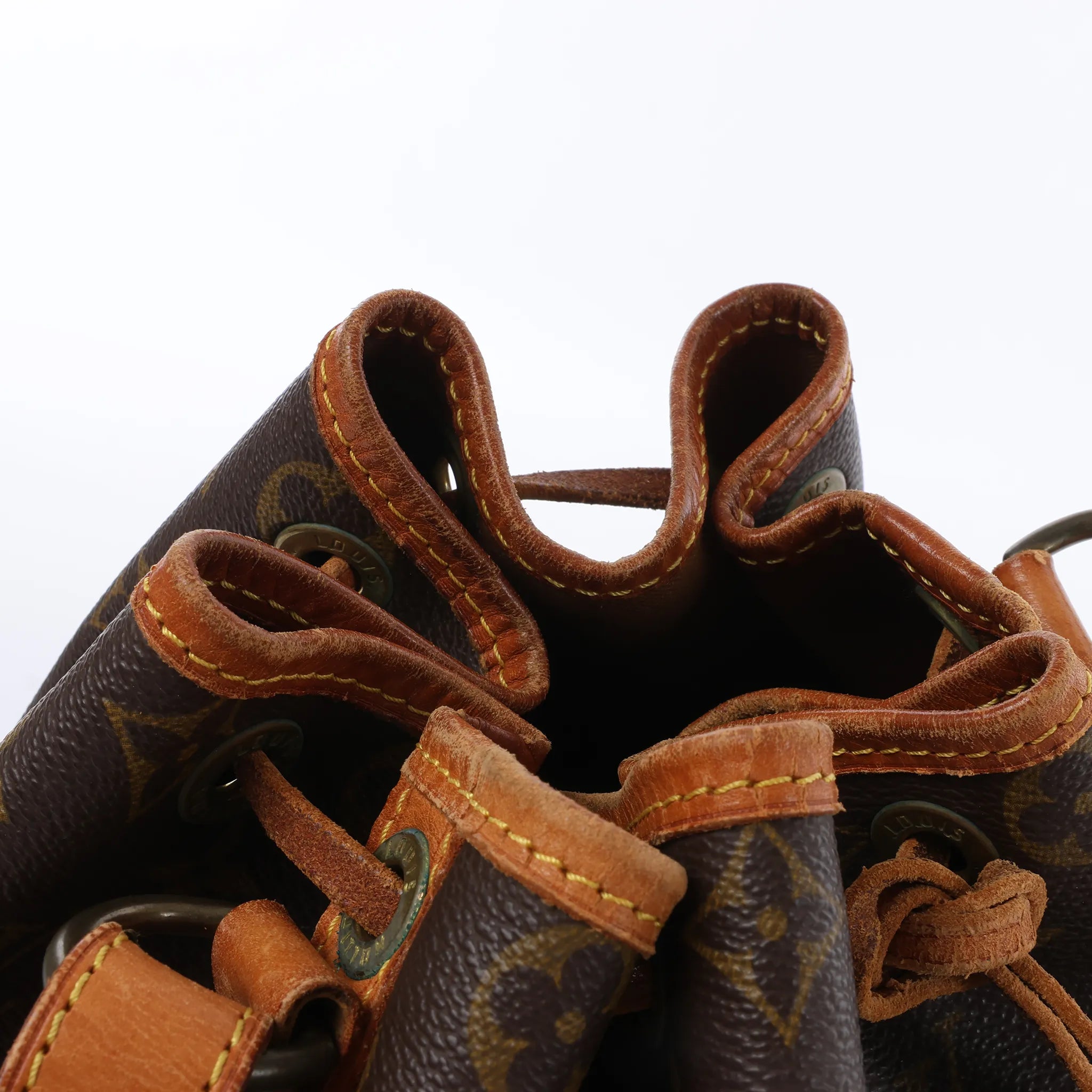 Louis Vuitton Noe Monogram Canvas Shoulder Bag in Brown M40818