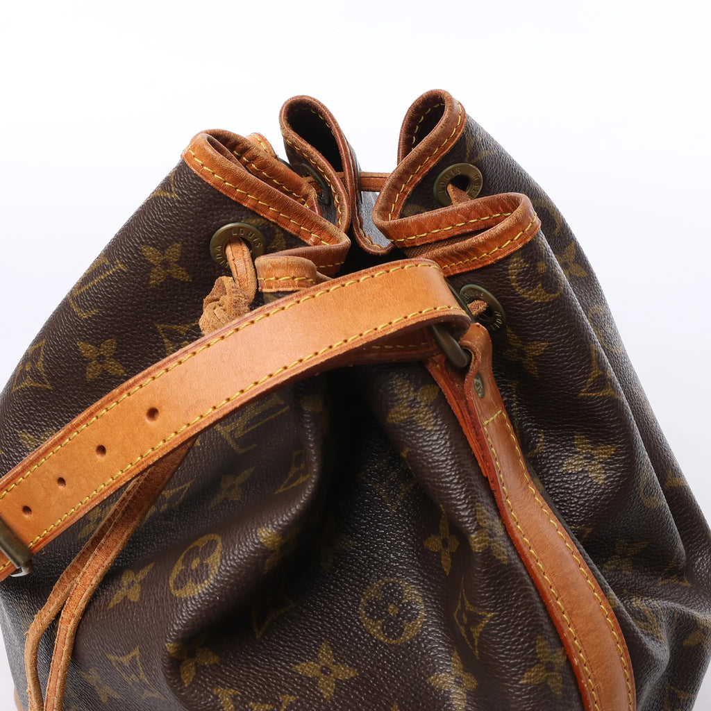 Louis Vuitton Noe Monogram Canvas Shoulder Bag in Brown M40818