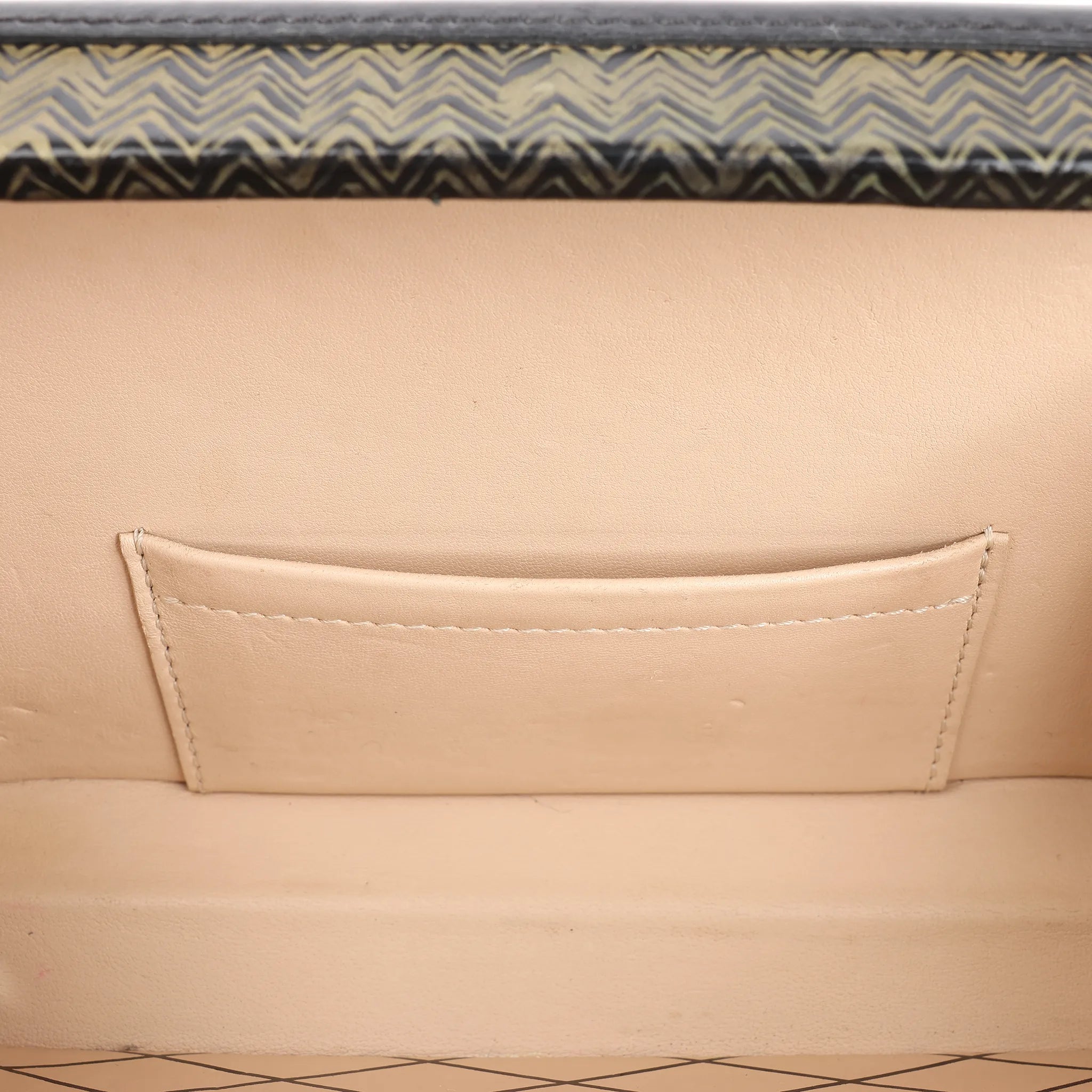 Louis Vuitton Petite Mull Epi Leather Shoulder Bag in Gold x Black M51928