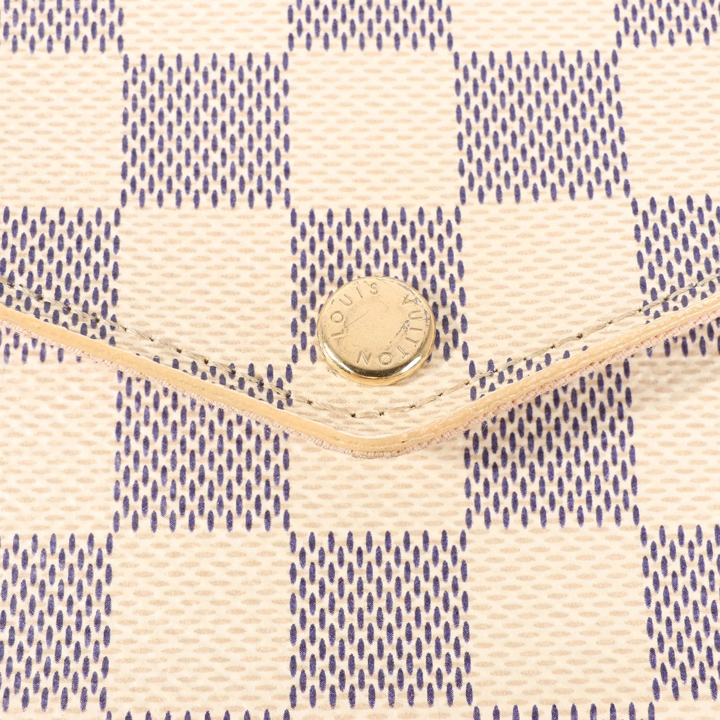 Louis Vuitton Damier Azur Pochette Pochette Félicie Crossbody Bag in Beige N63106