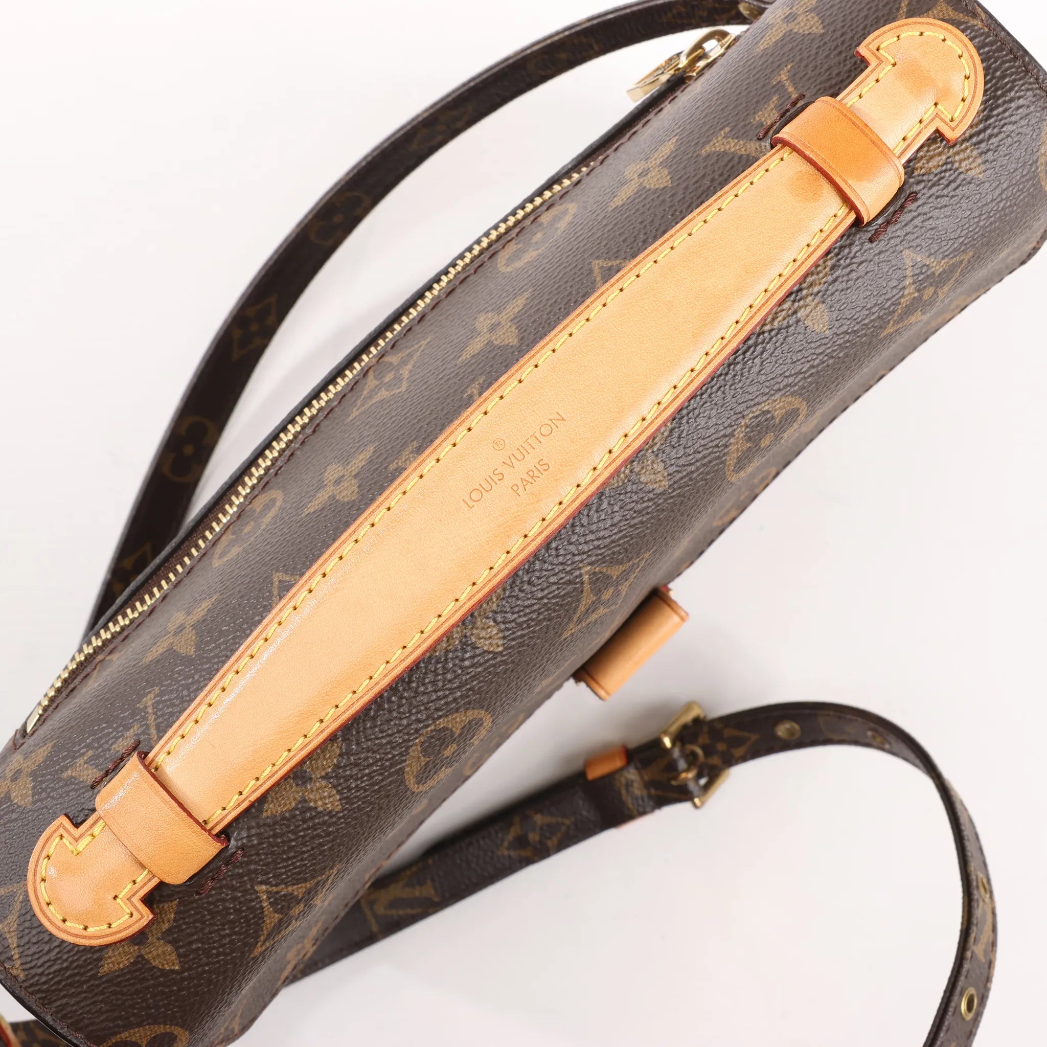 Louis Vuitton Monogram Pochette Metis 2Way Handbag M44875