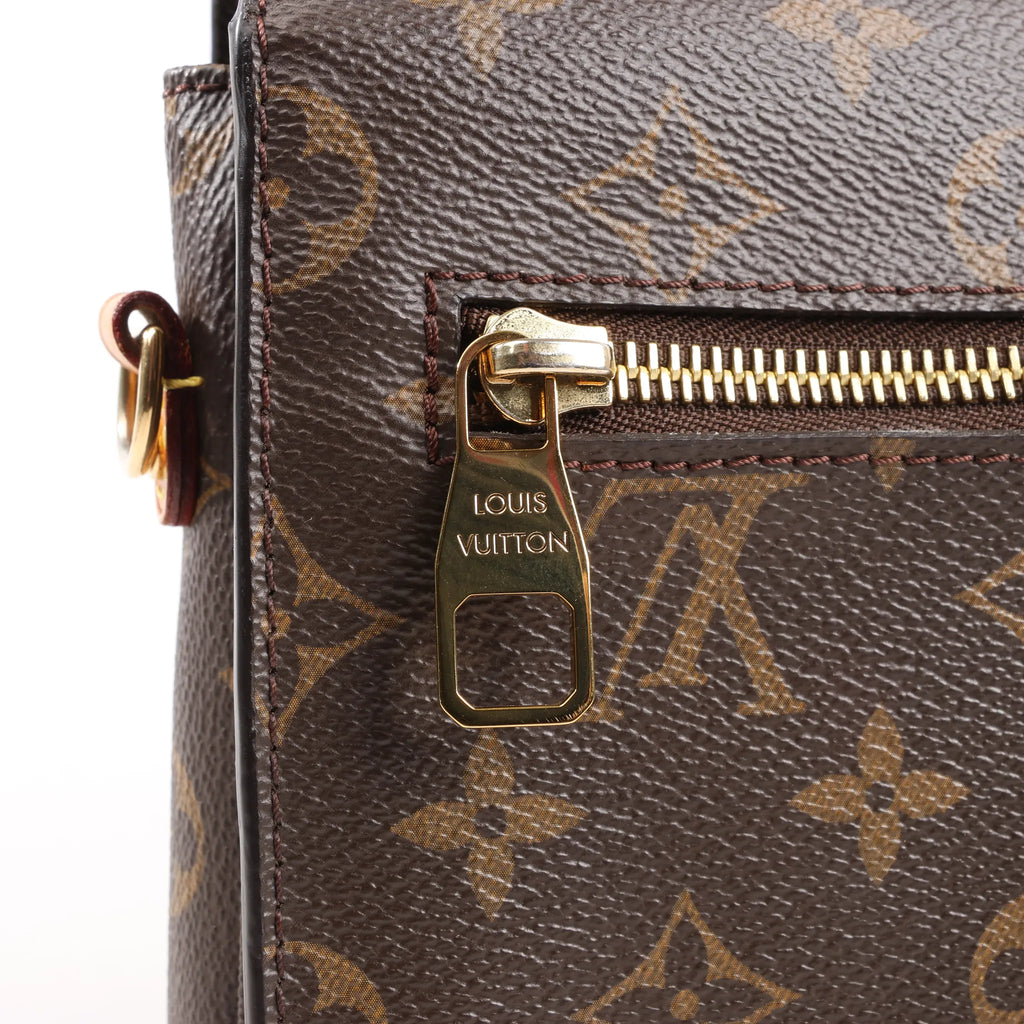 Louis Vuitton Monogram Pochette Metis 2Way Handbag M44875