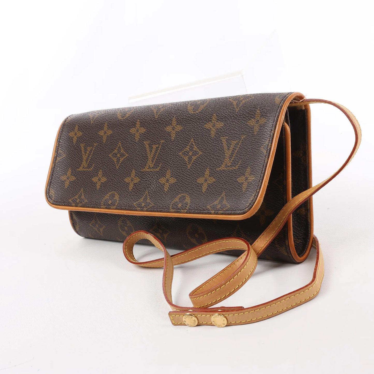 Louis Vuitton Monogram Canvas Pochette Twin GM Shoulder Bag M51852