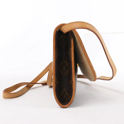 Louis Vuitton Monogram Canvas Pochette Twin GM Shoulder Bag M51852