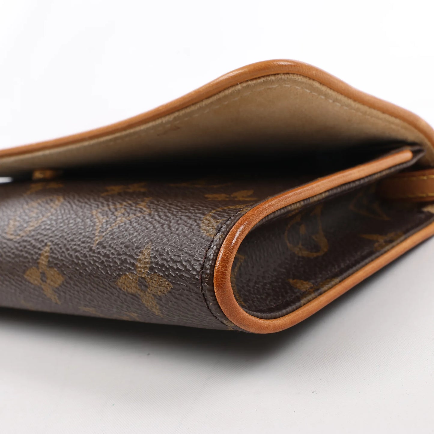 Louis Vuitton Monogram Canvas Pochette Twin GM Shoulder Bag M51852