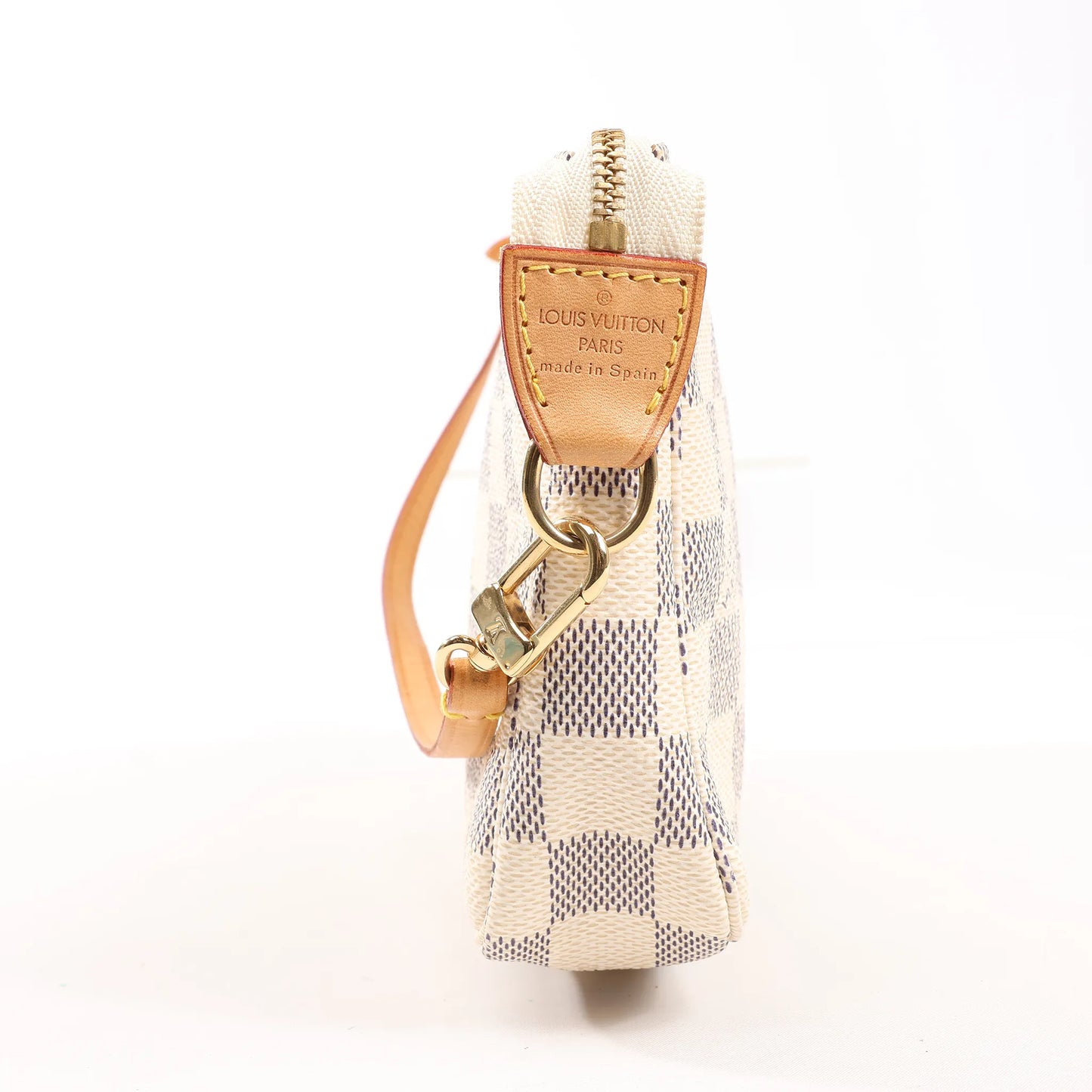 Louis Vuitton Damier Azur Pochette Accessoire Handbag in Beige N41207