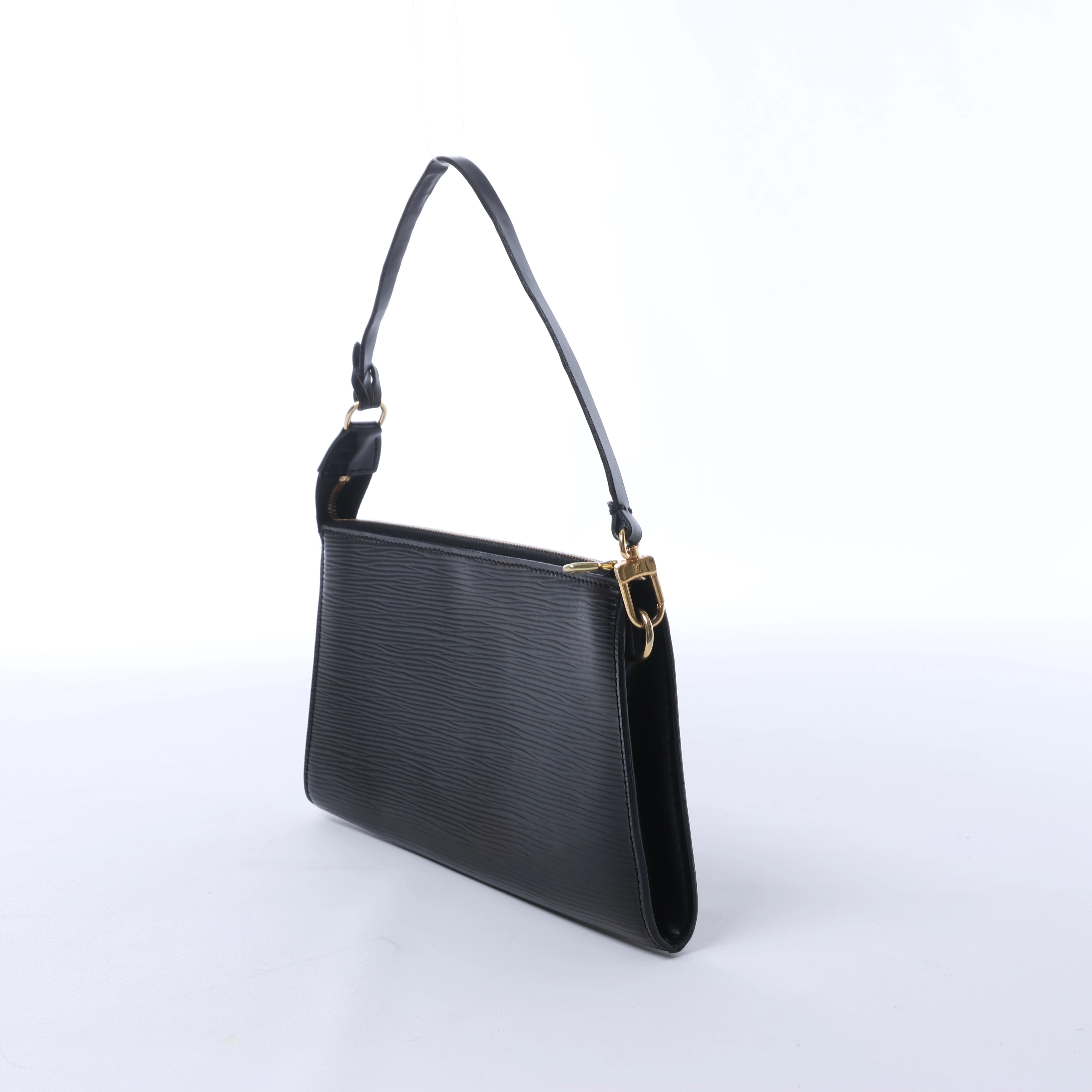 Louis Vuitton Pochette Accessoire Epi Leather Handbag in Black M52942
