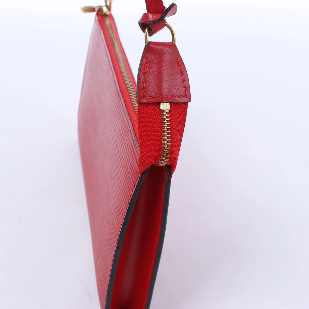 Louis Vuitton Pochette Accessoire Epi Leather Handbag in Red M52947