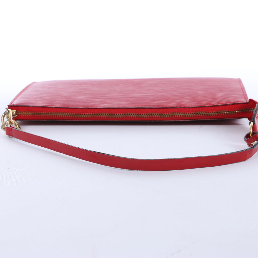 Louis Vuitton Pochette Accessoire Epi Leather Handbag in Red M52947