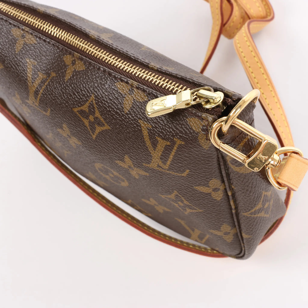 Louis Vuitton Pochette Accessoir Monogram Canvas Crossbody Bag in Brown M51980