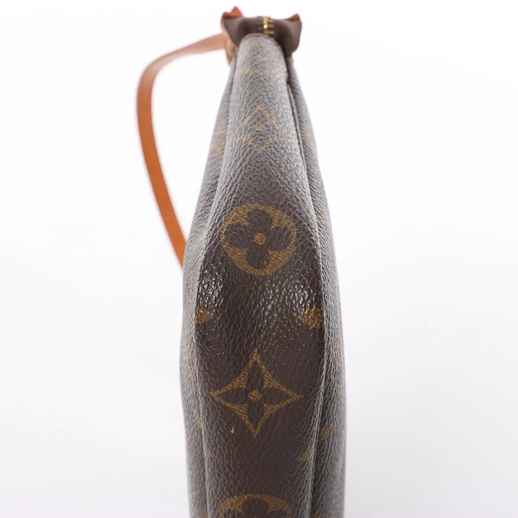 Louis Vuitton Pochette Accessoir Monogram Canvas Handbag in Brown M51980