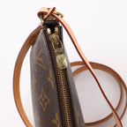 Bolso de mano Louis Vuitton Pochette Accessoir de lona con monograma en marrón M51980