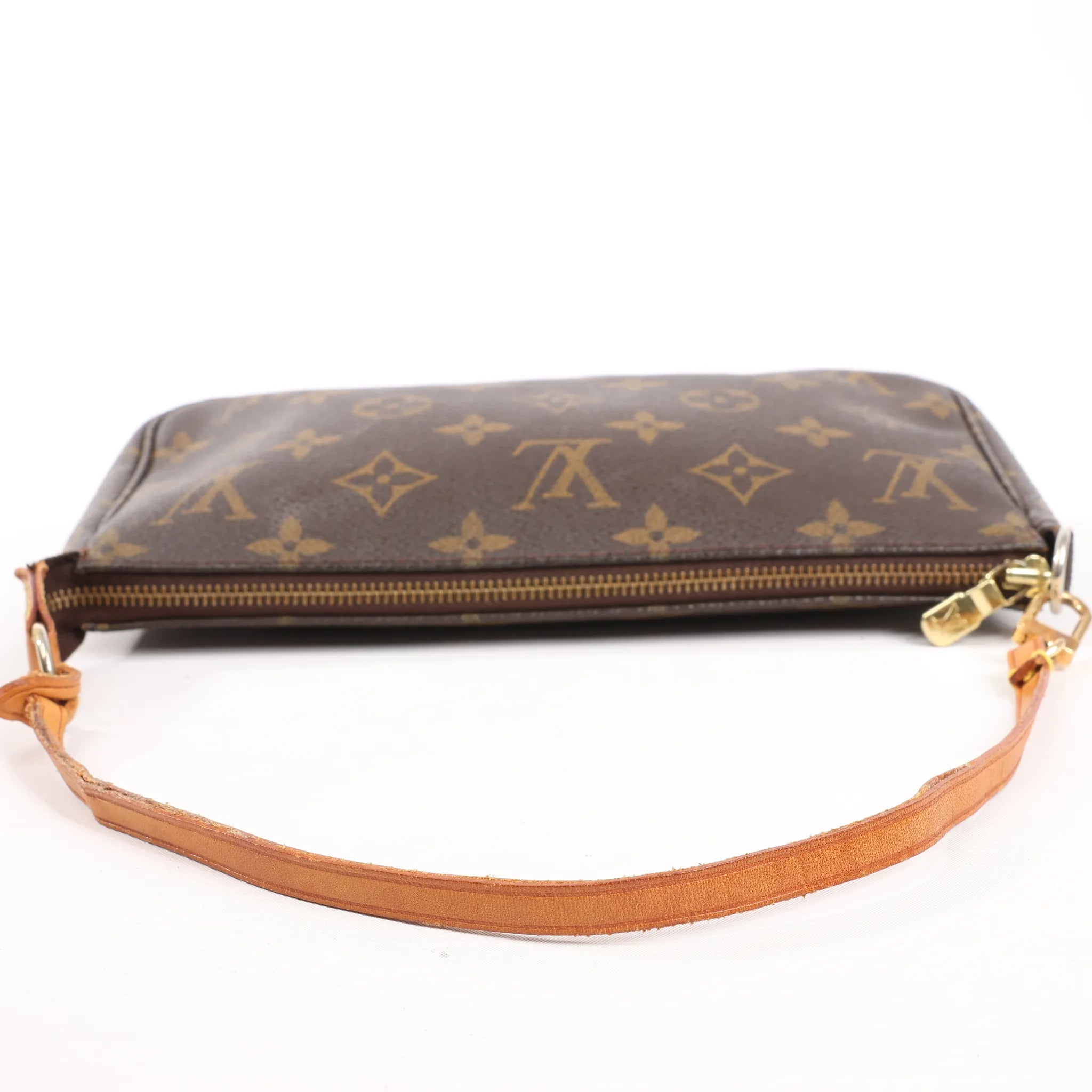 Louis Vuitton Pochette Accessoir Monogram Handbag in Brown M51980