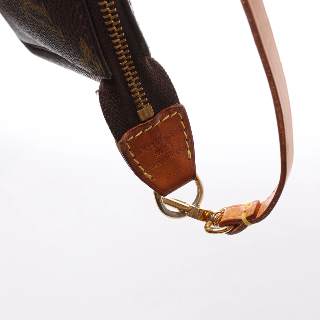 Bolso de mano Louis Vuitton Pochette Accessoir de lona con monograma en marrón M51980