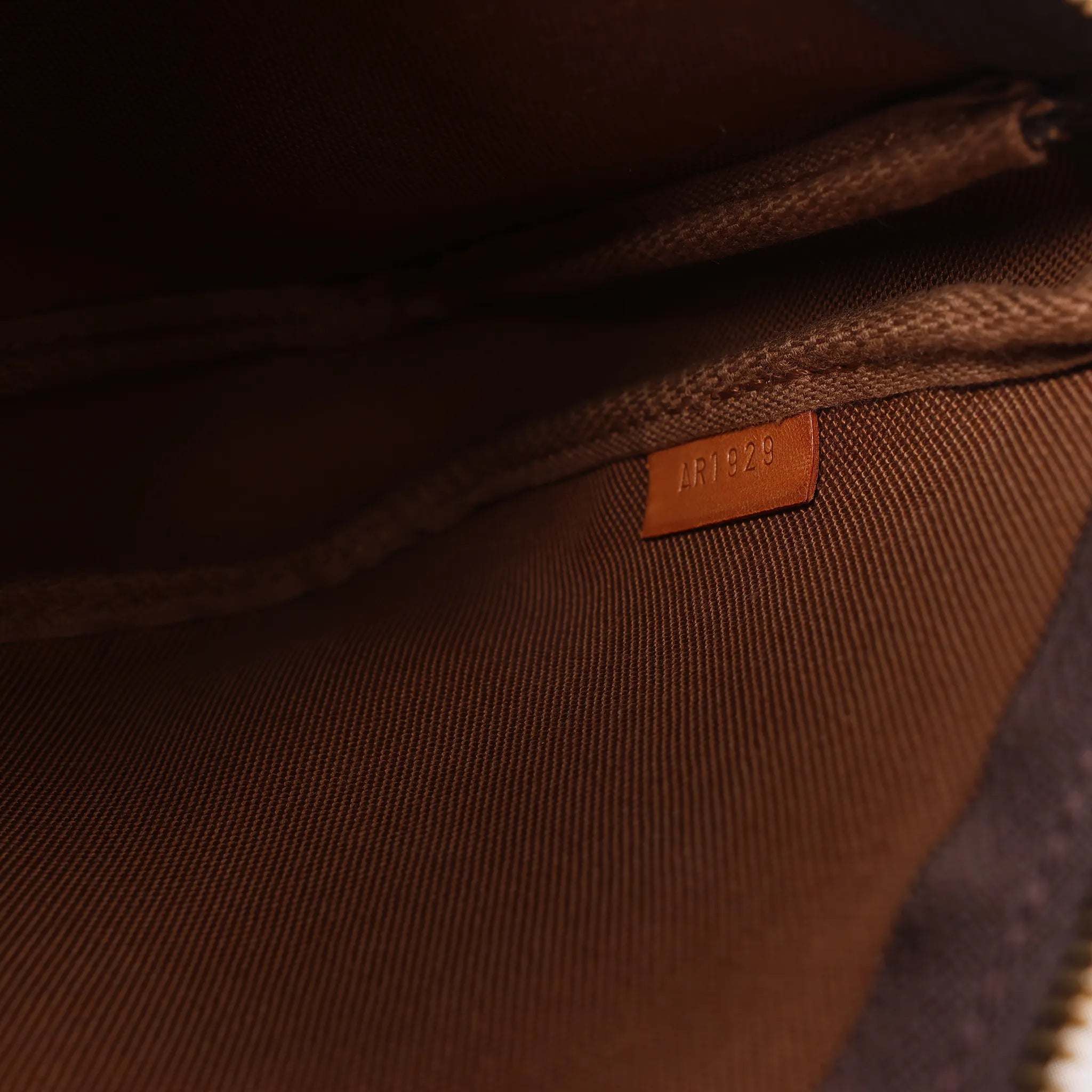Louis Vuitton Pochette Accessoir Monogram Canvas Handbag in Brown M51980