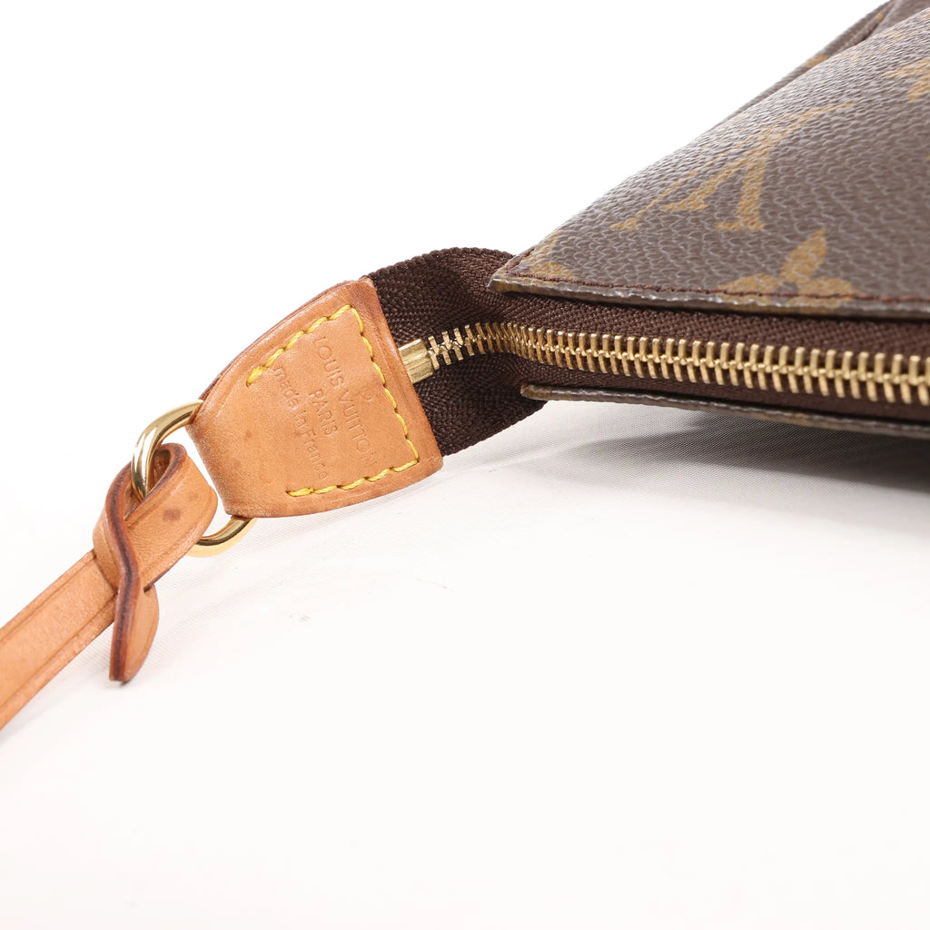 Louis Vuitton Pochette Accessoir Monogram Canvas Handbag in Brown M51980