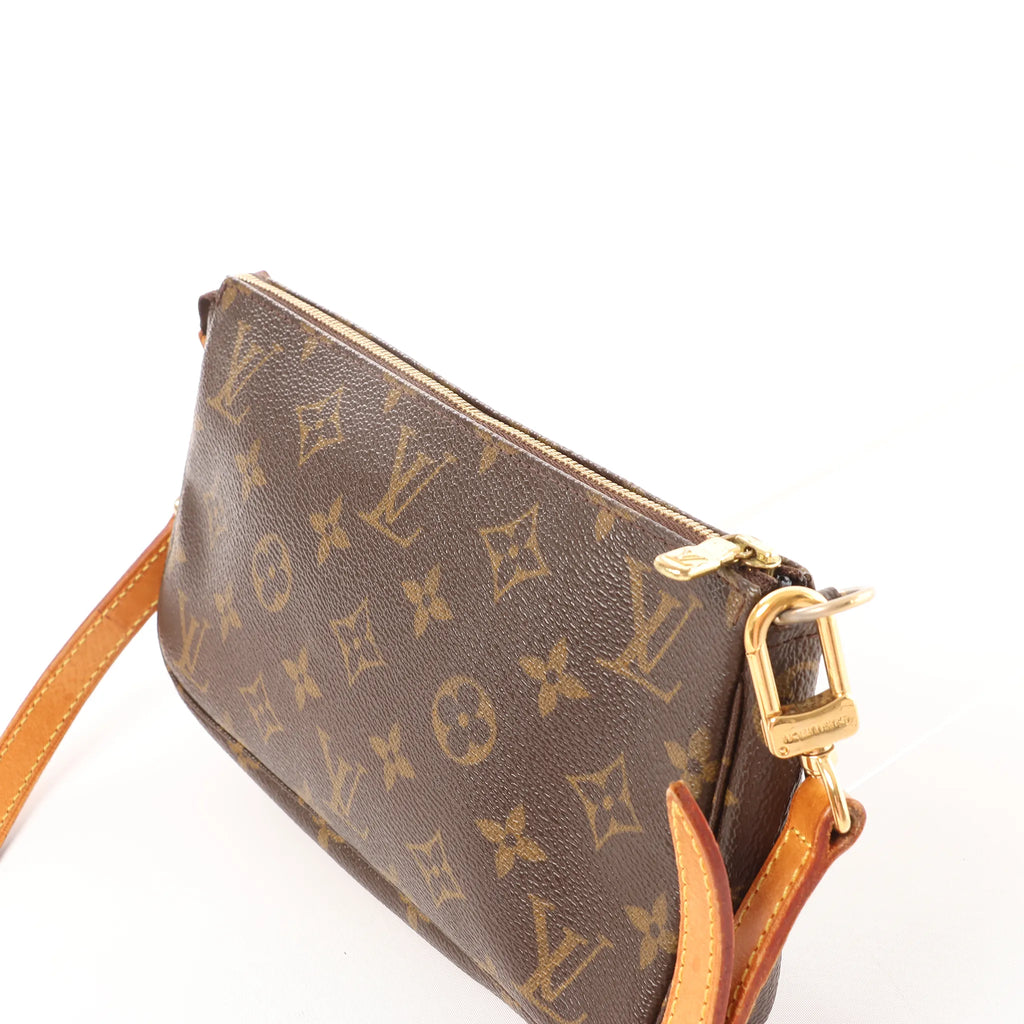 Louis Vuitton Pochette Accessoir Monogram Canvas Crossbody Bag in Brown M51980