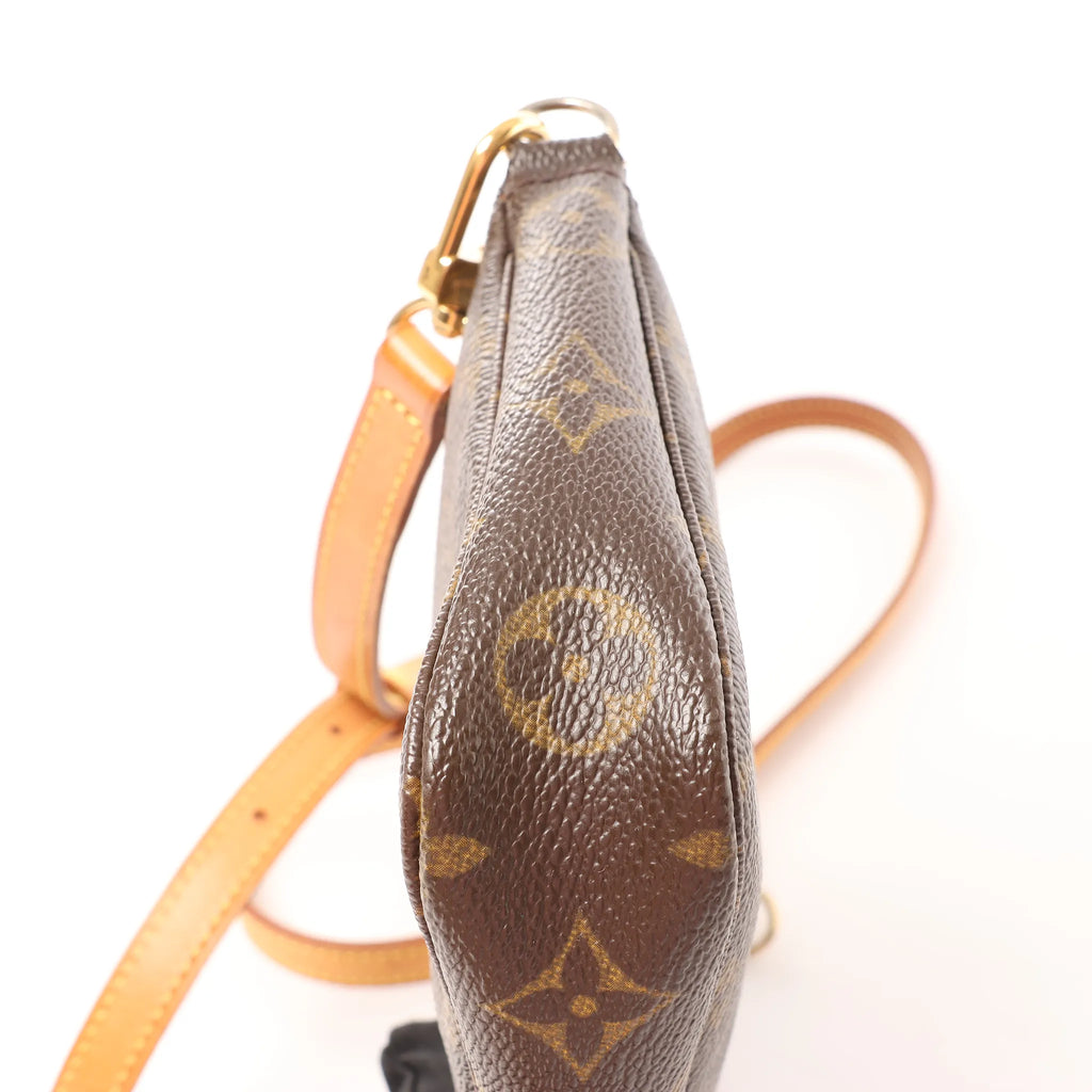 Louis Vuitton Pochette Accessoir Monogram Canvas Crossbody Bag in Brown M51980
